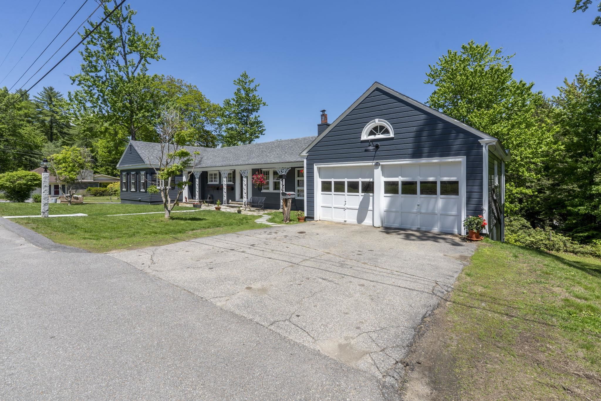 12 Wildemere Ter, Concord, NH 03301