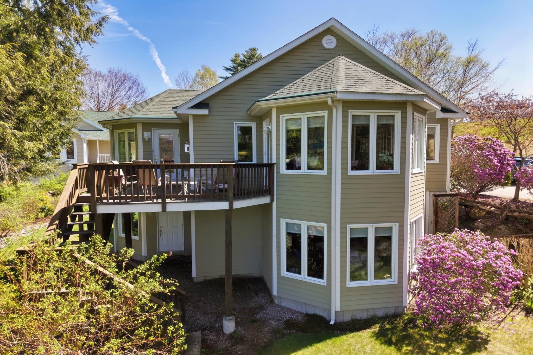 Thornton NH&nbsp;Home for sale $789,000 $441 per sq.ft.
