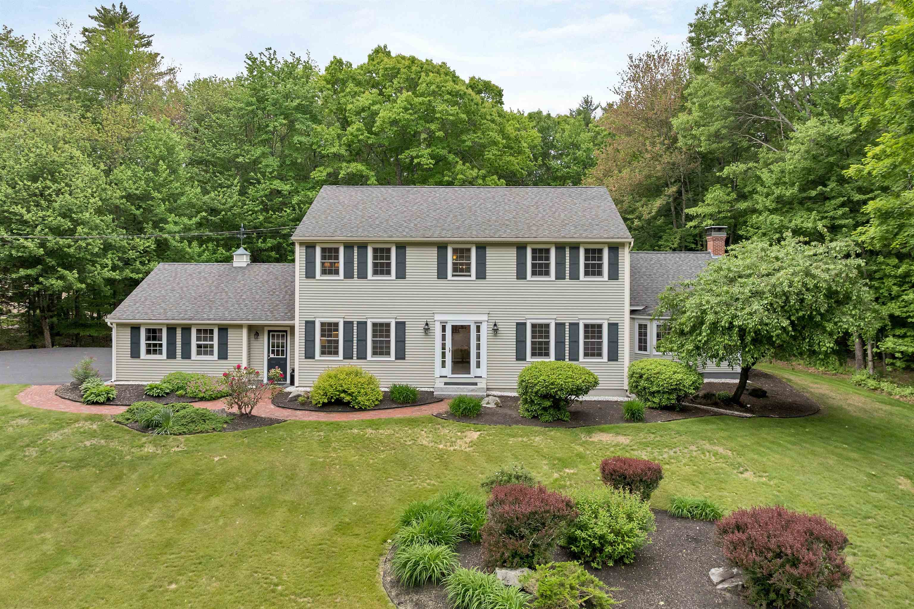 66 Knox Rd, Bow, NH 03304