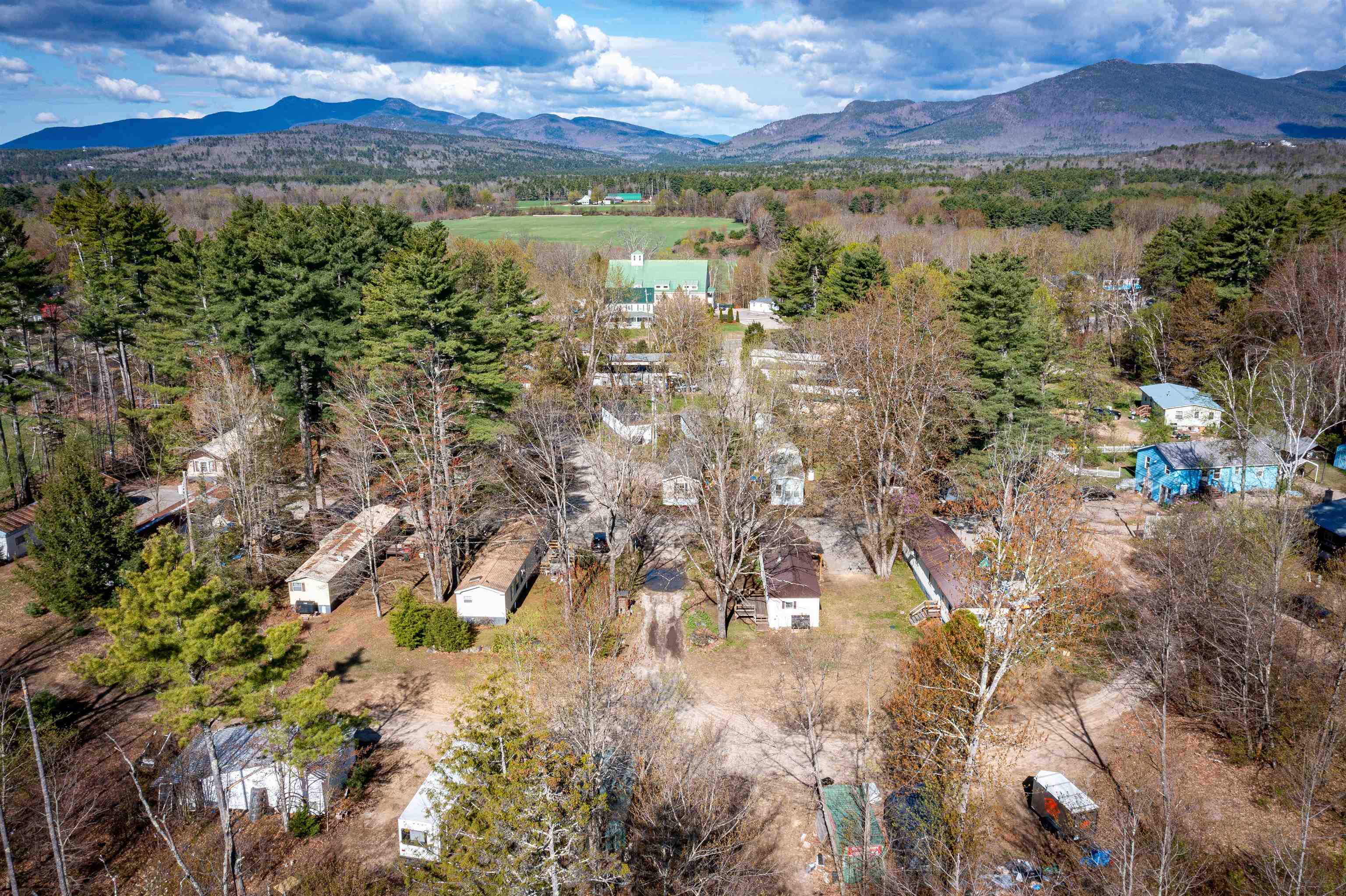 419 White Mountain Hw, Conway, NH 03860