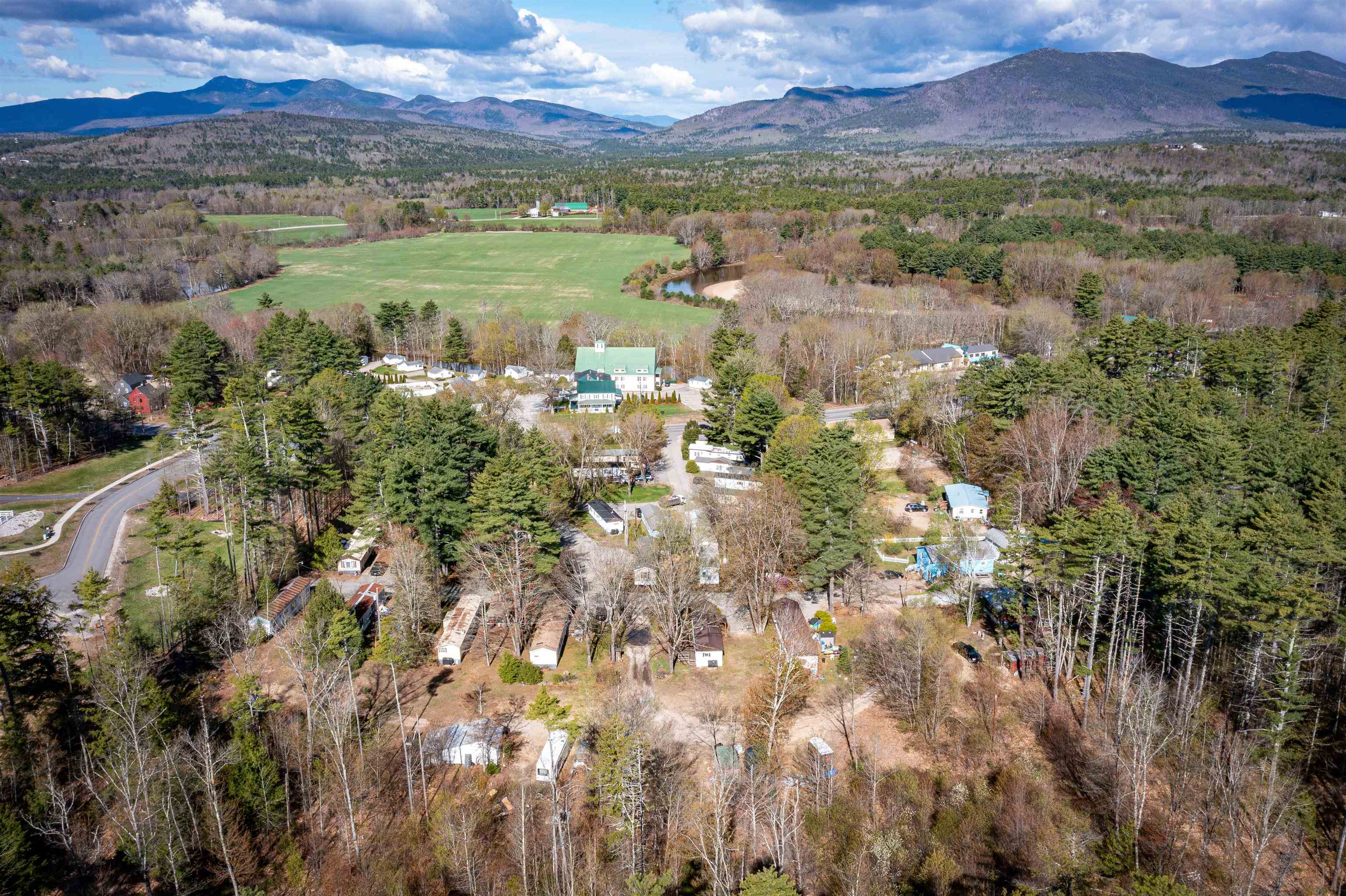 419 White Mountain Hw, Conway, NH 03860