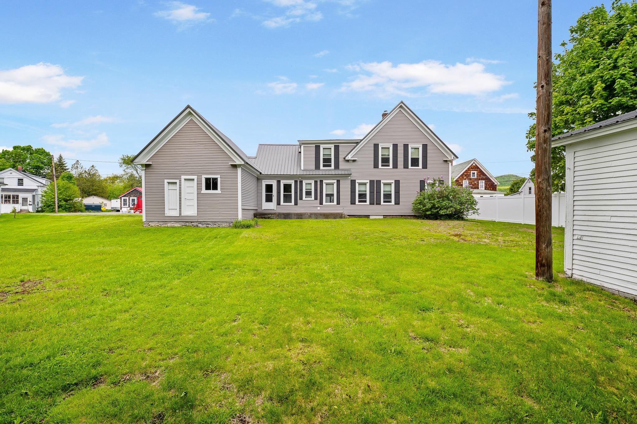 13 Summer St, Northumberland, NH 03582
