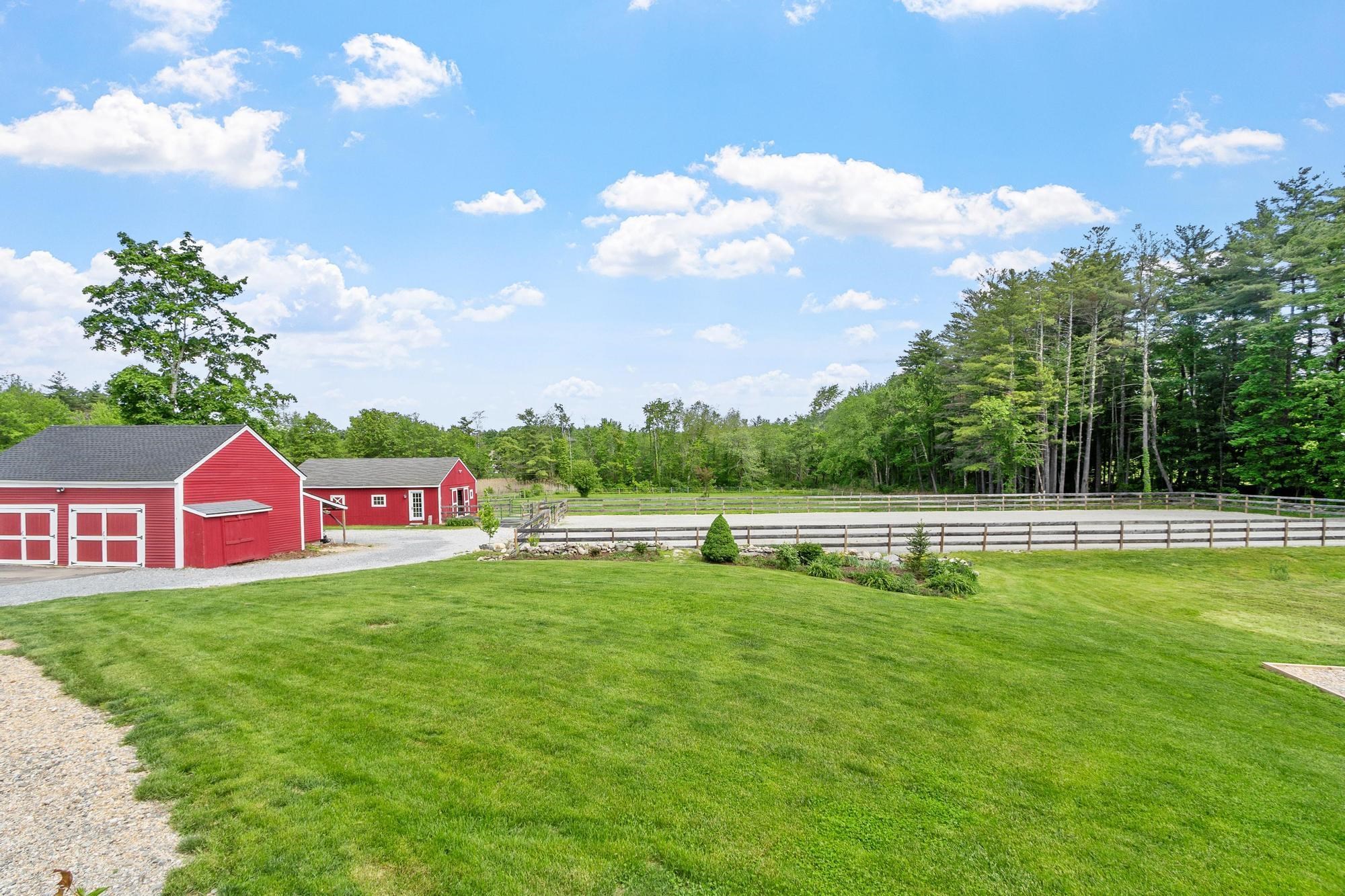 2 Pound Rd, Hollis, NH 03049