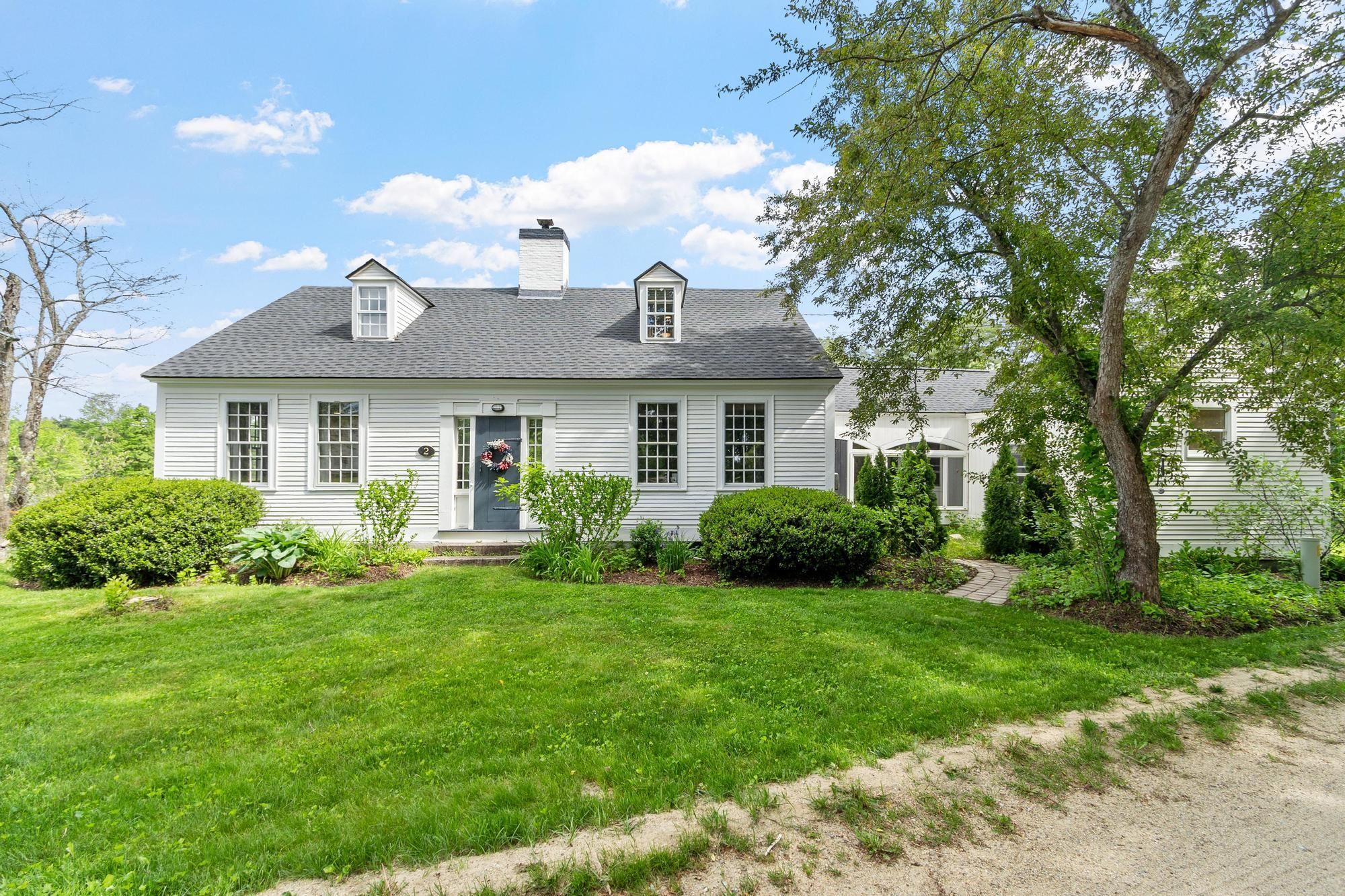 2 Pound Rd, Hollis, NH 03049