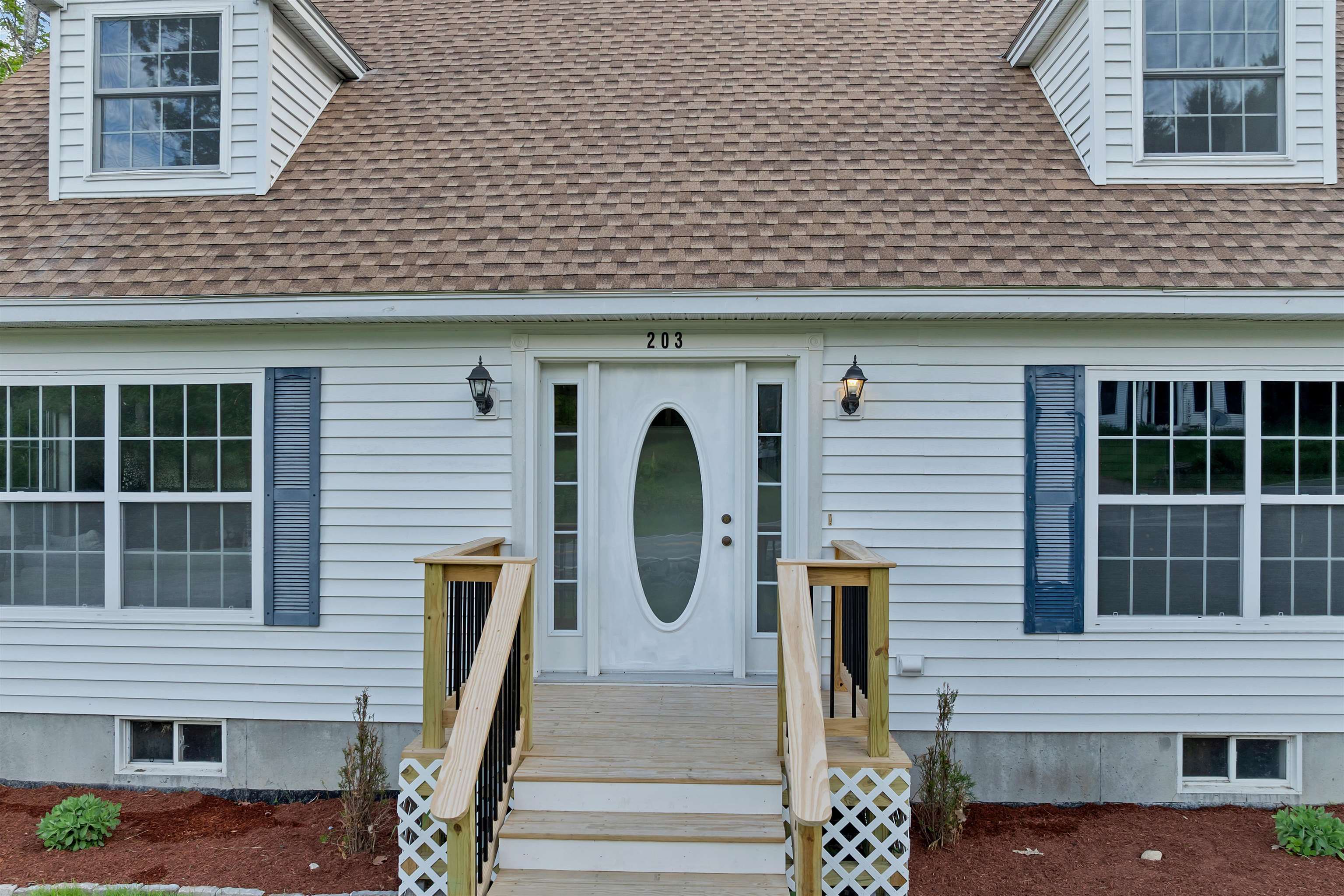 203 Pease Rd, Meredith, NH 03253