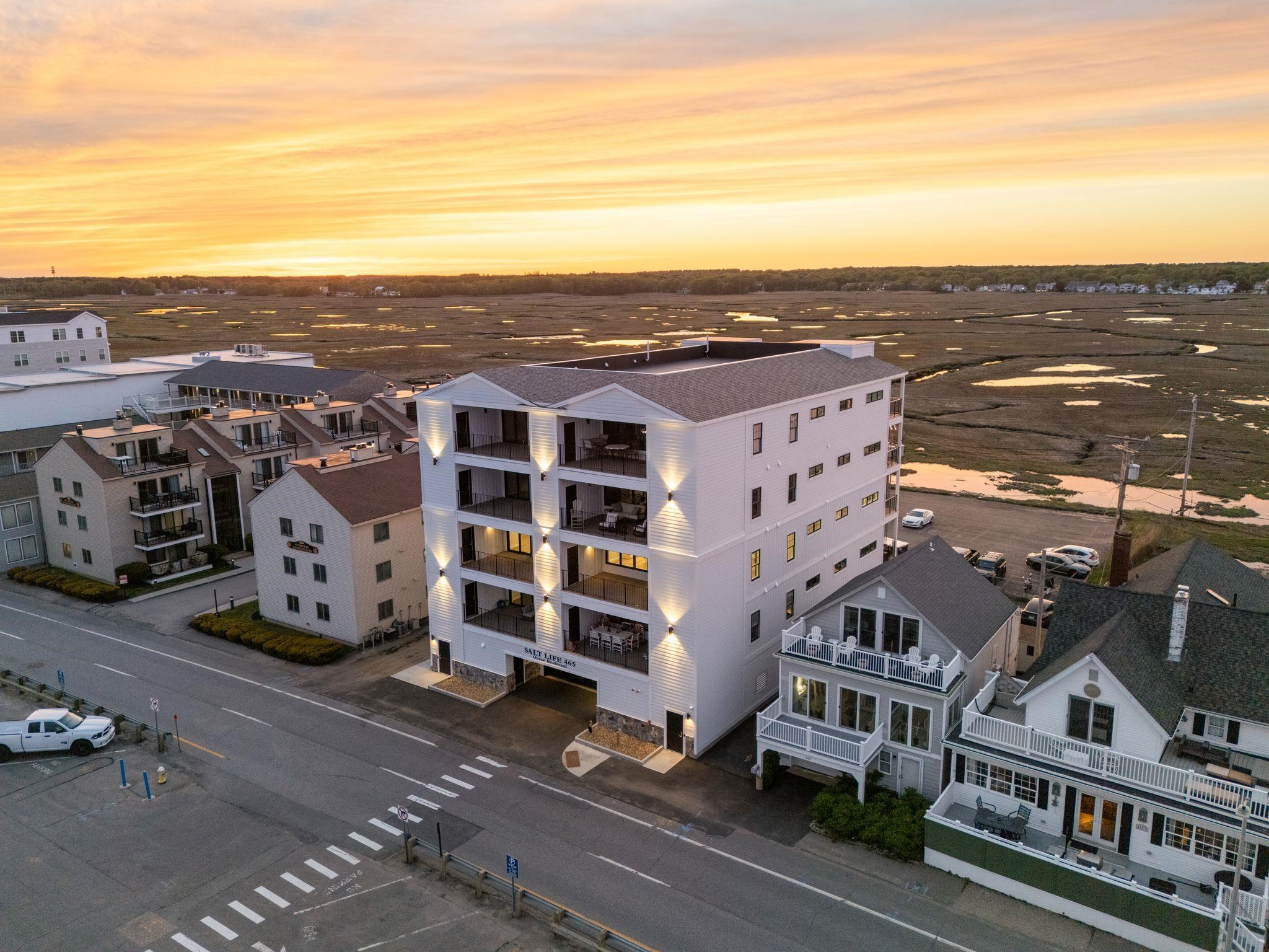 465 Ocean Blvd, Hampton, NH 03842