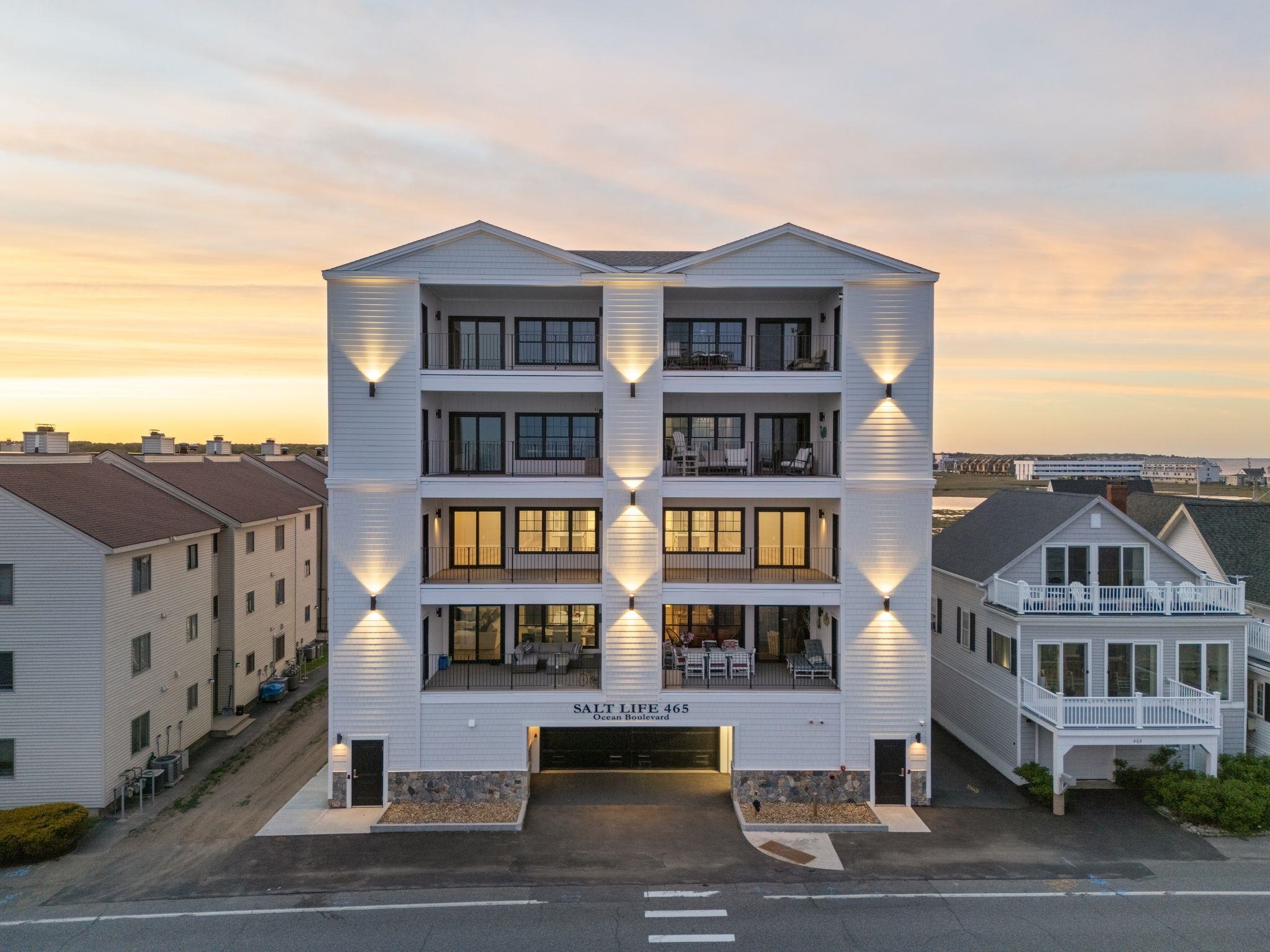 465 Ocean Blvd #301, Hampton, NH 03842