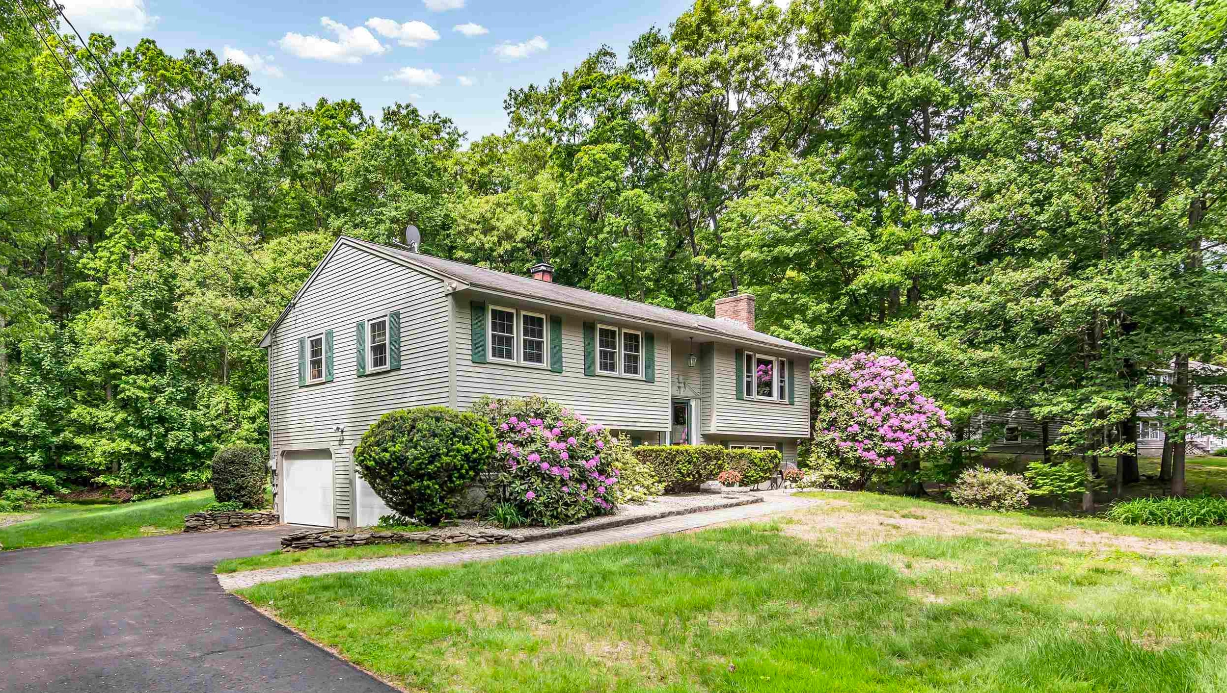 6 Currier Drive