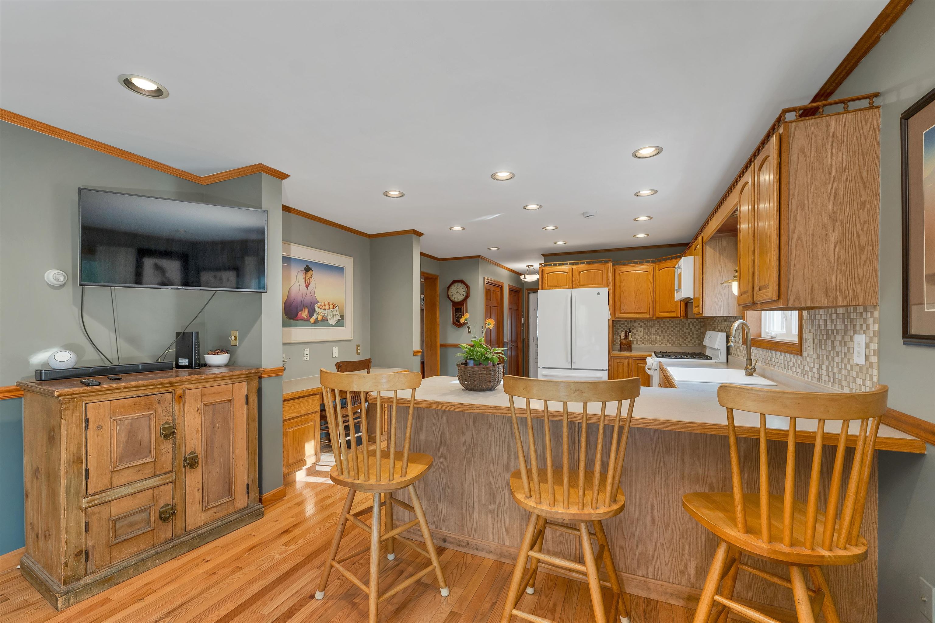 58 Pointe Trinity Dr, Strafford, NH 03884