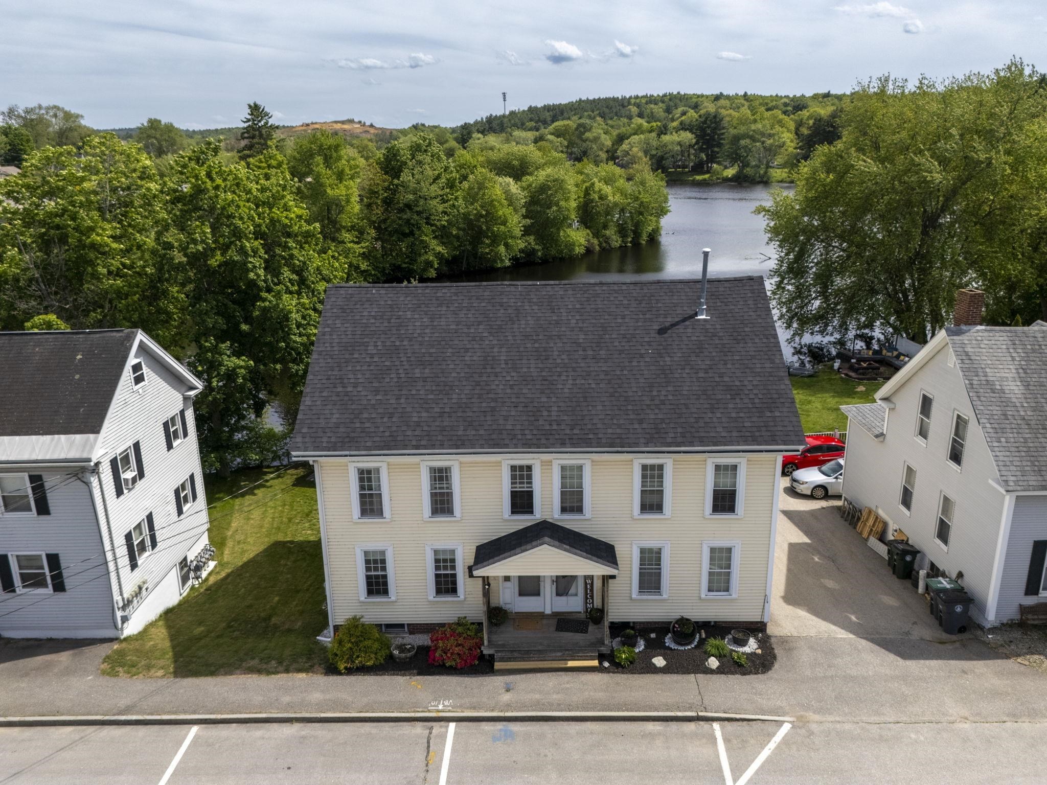 127 Glass St, Pembroke, NH 03275
