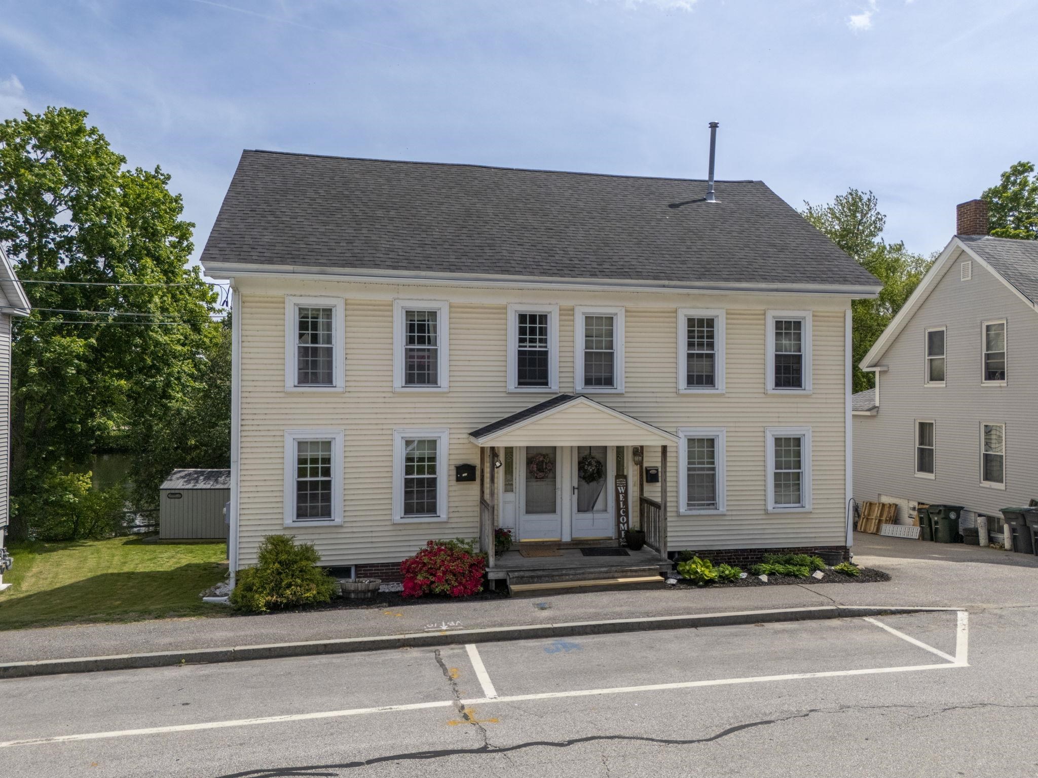 127 Glass St, Pembroke, NH 03275