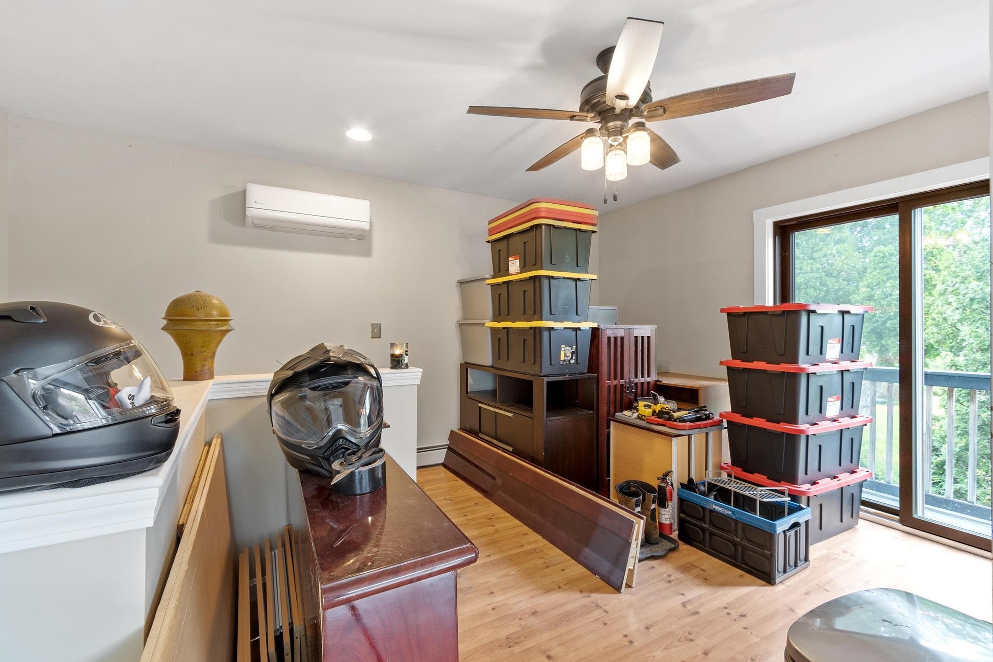 31 Main St, Raymond, NH 03077-0