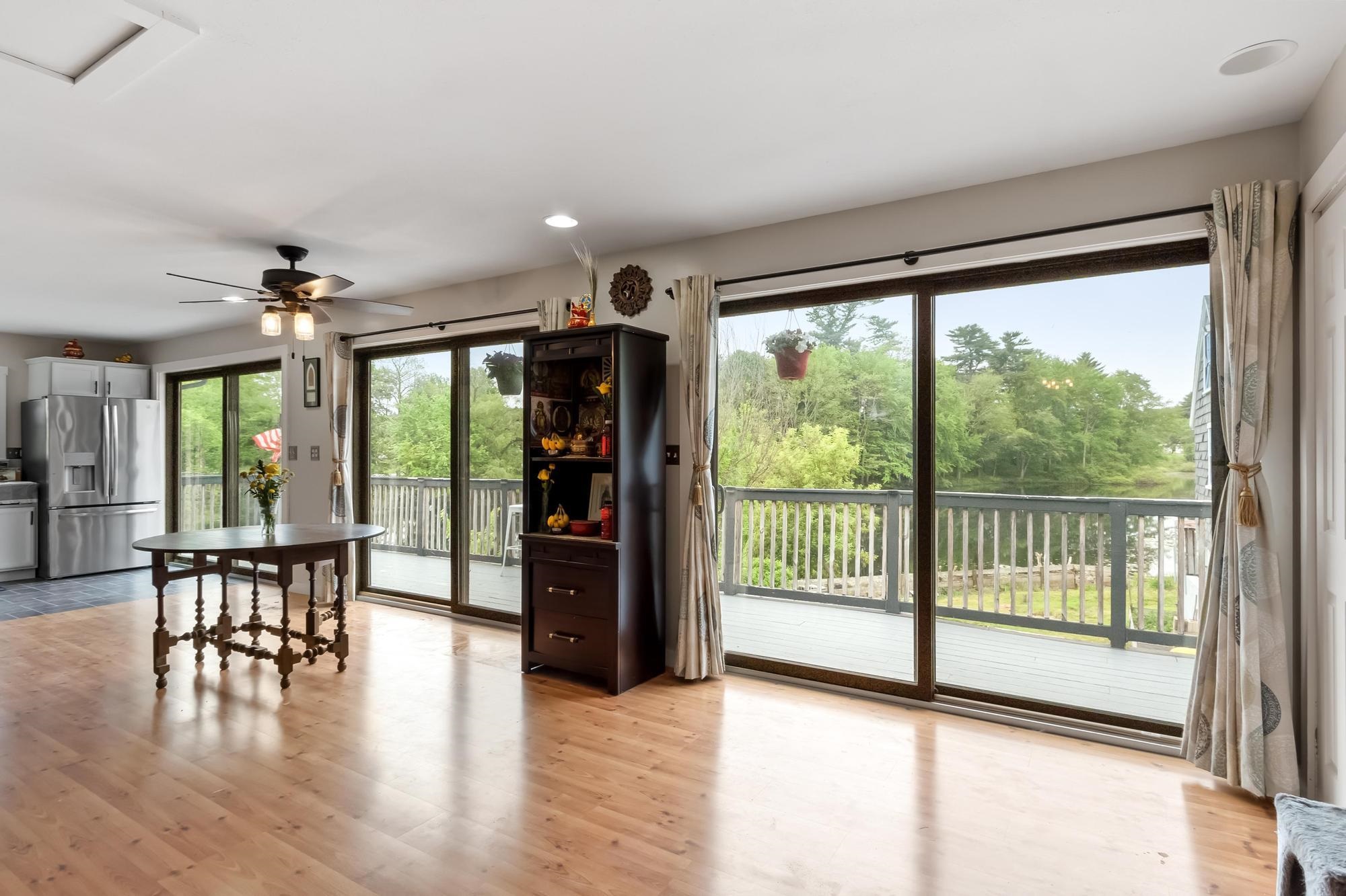 31 Main St, Raymond, NH 03077-0