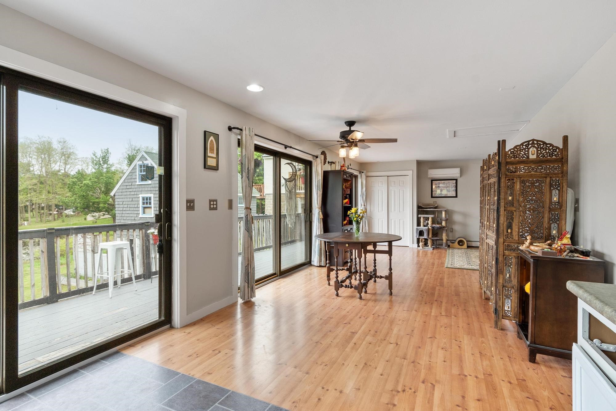 31 Main St, Raymond, NH 03077-0