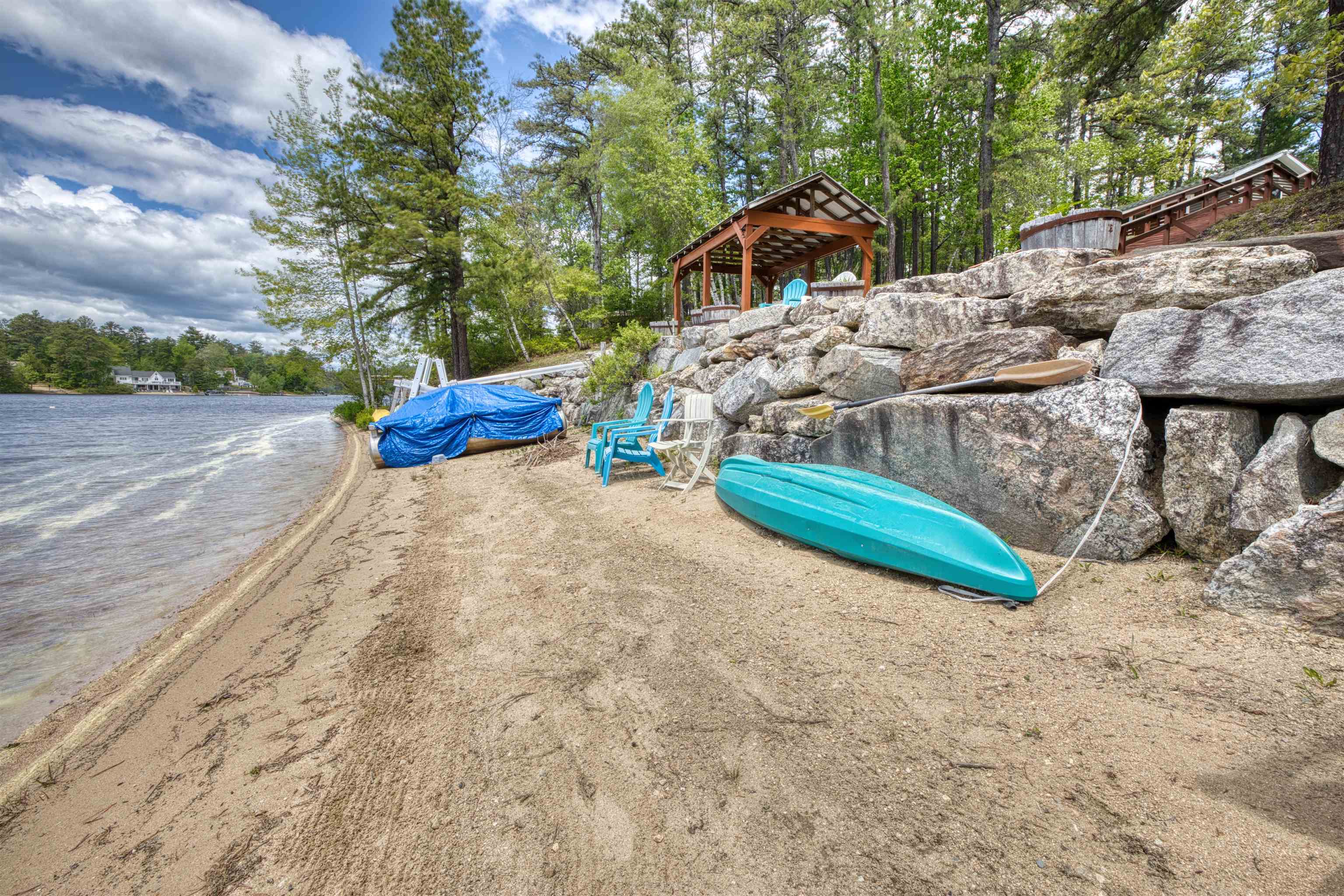 23 Stoddard Ln, Freedom, NH 03836