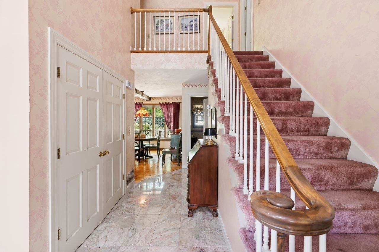 14 Winding Brook Dr, Stratham, NH 03885