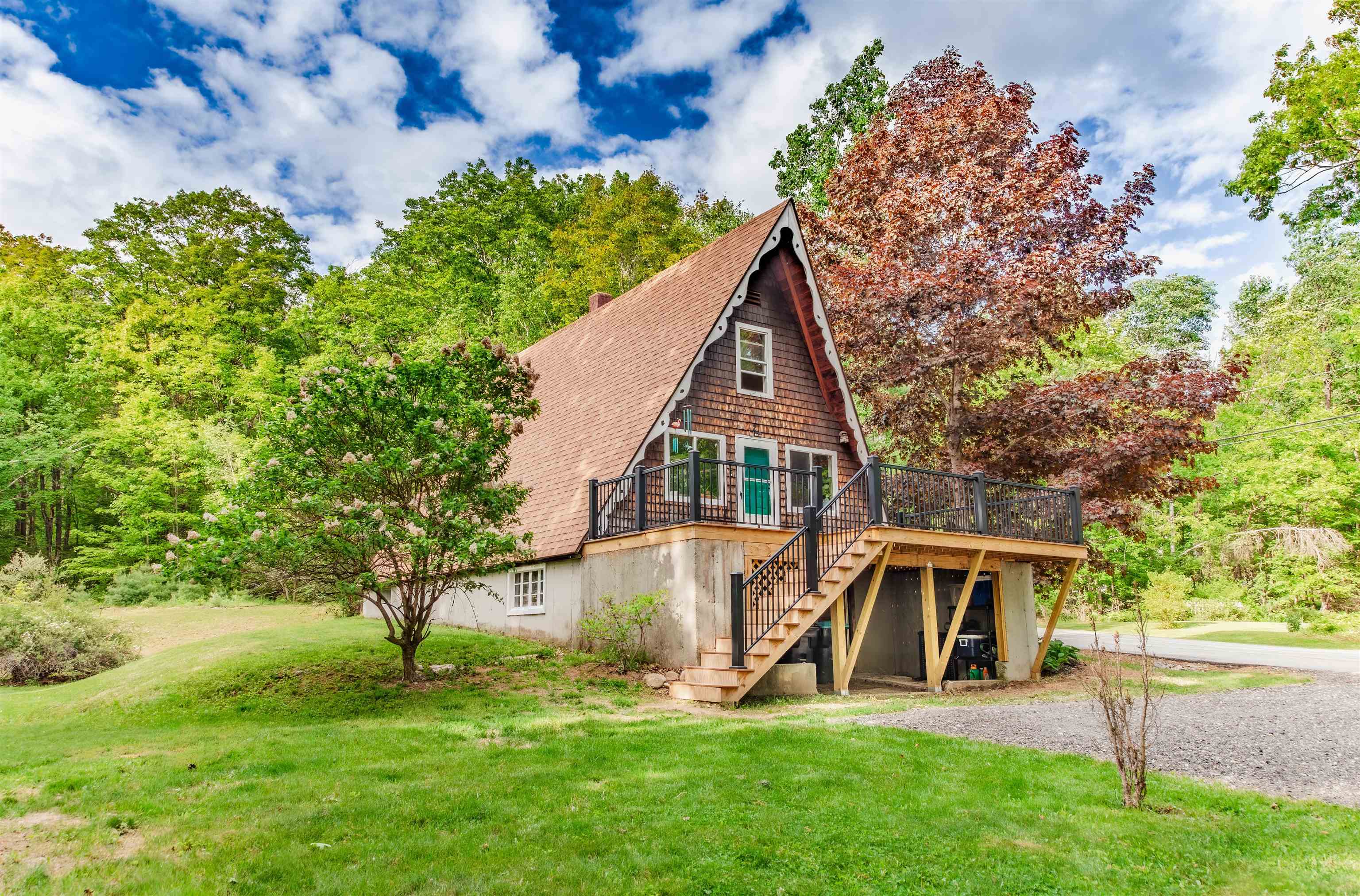 21 Hoadley Rd, Belmont, NH 03220
