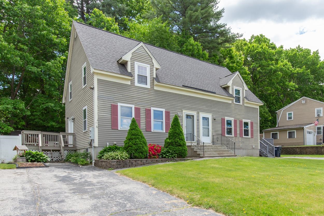 25 Tiger Tail Cir, Derry, NH 03038