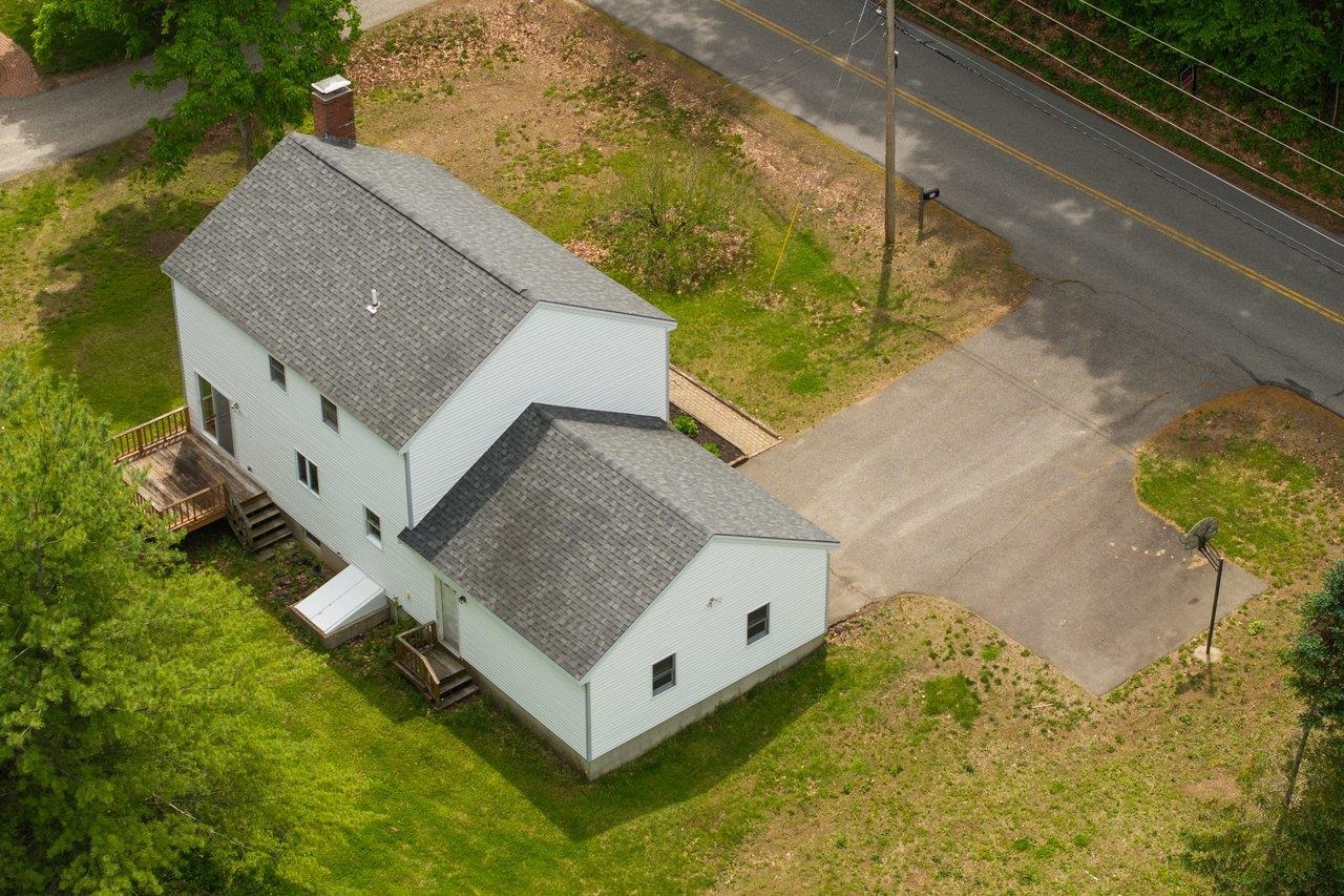 11 Lovell Rd, Stratham, NH 03885
