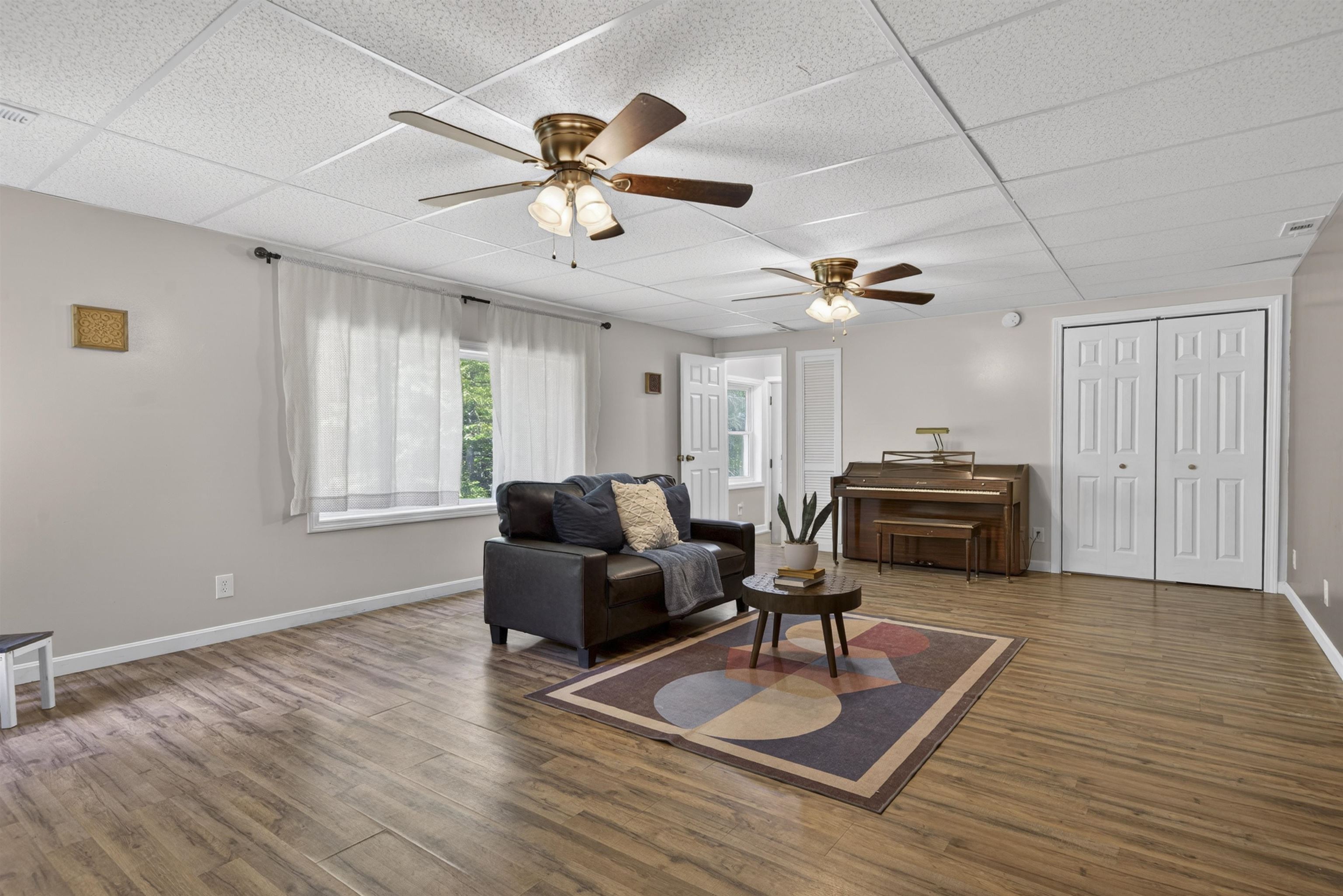 112 Shaker Rd, Canterbury, NH 03224