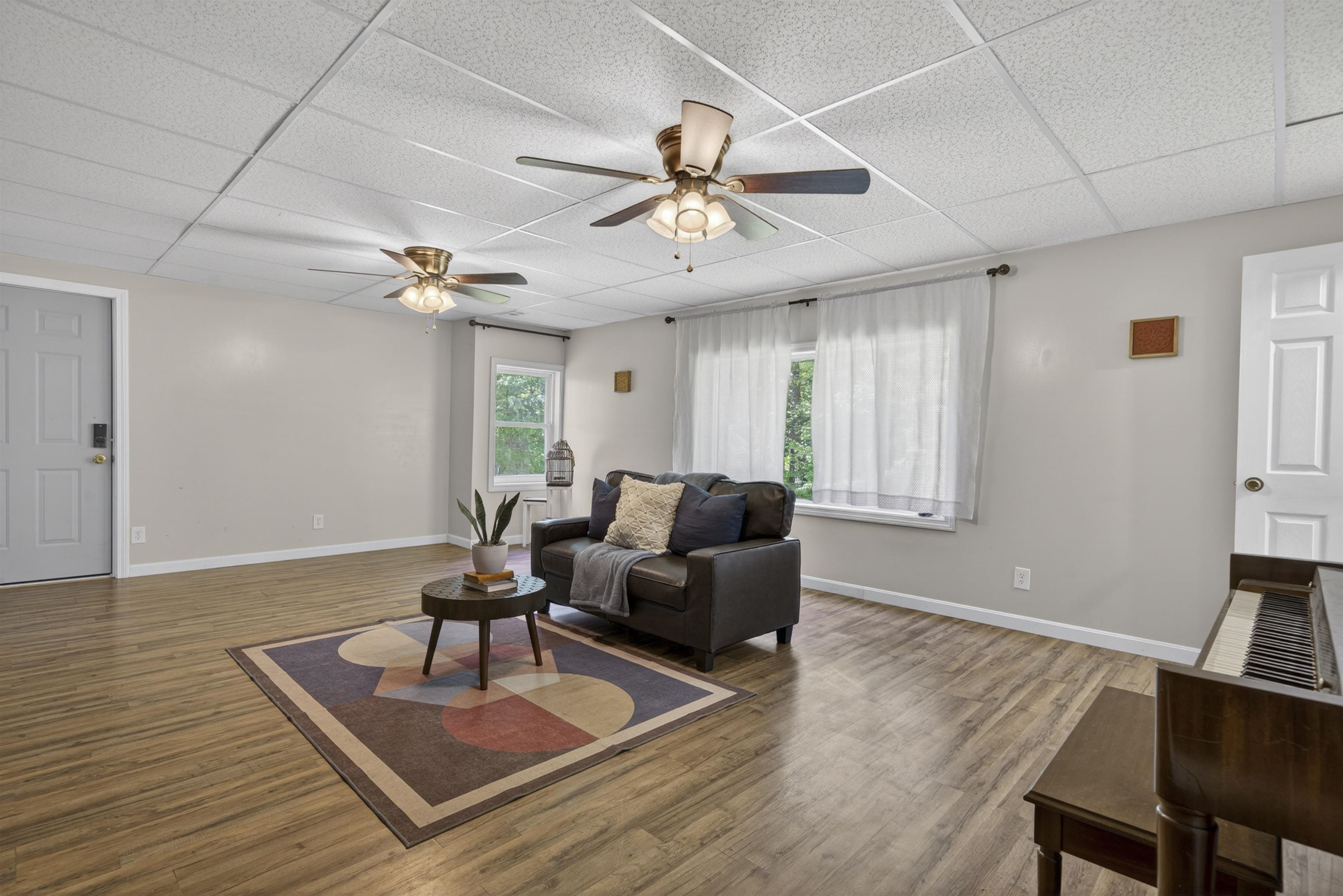 112 Shaker Rd, Canterbury, NH 03224