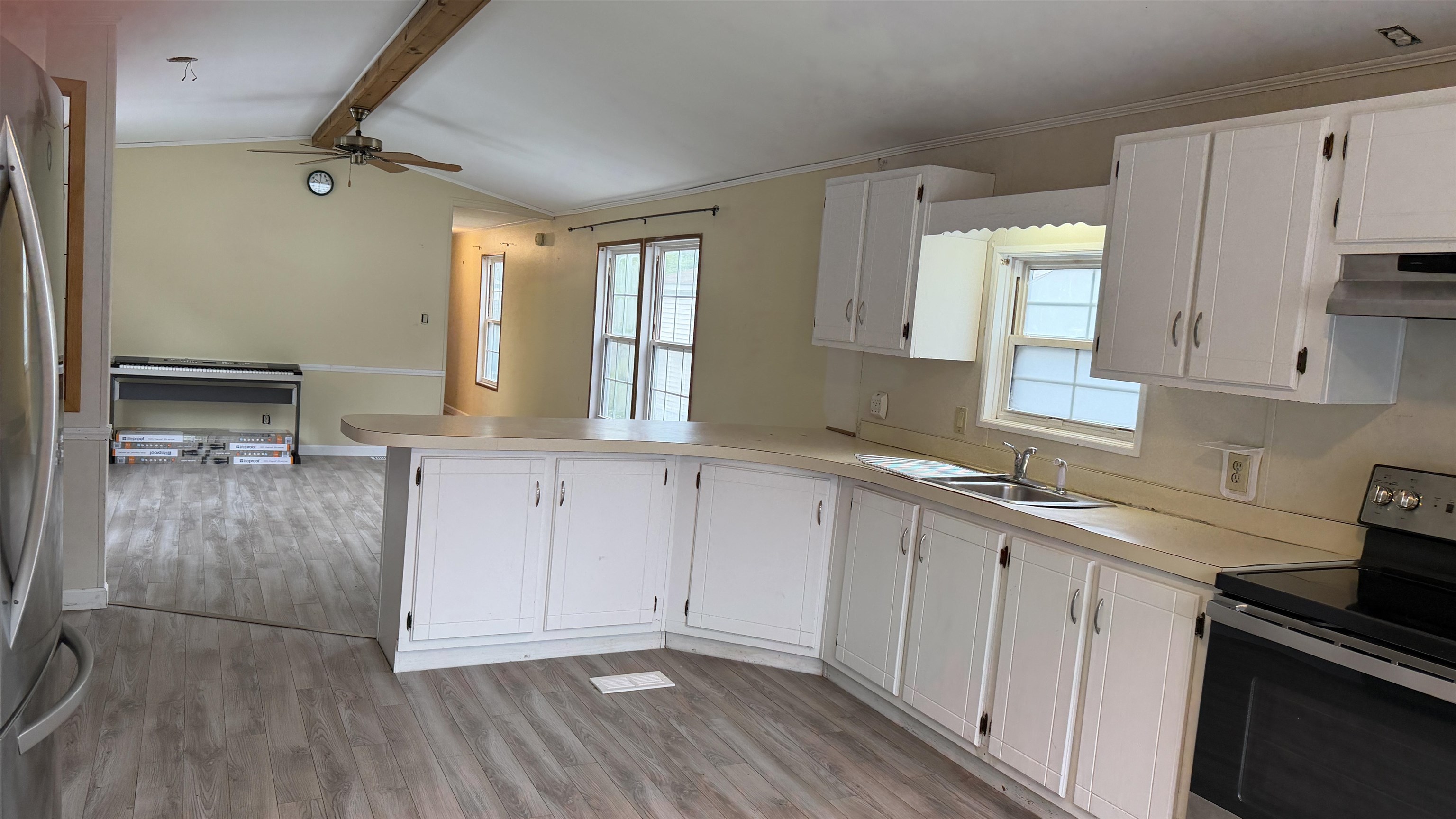 78 Thistle Way, Manchester, NH 03109
