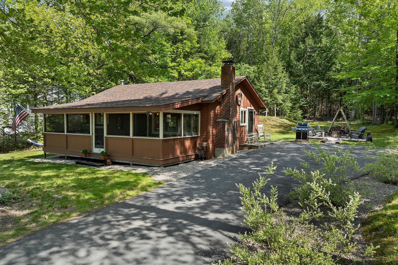 19 New Rd, Tuftonboro, NH 03850
