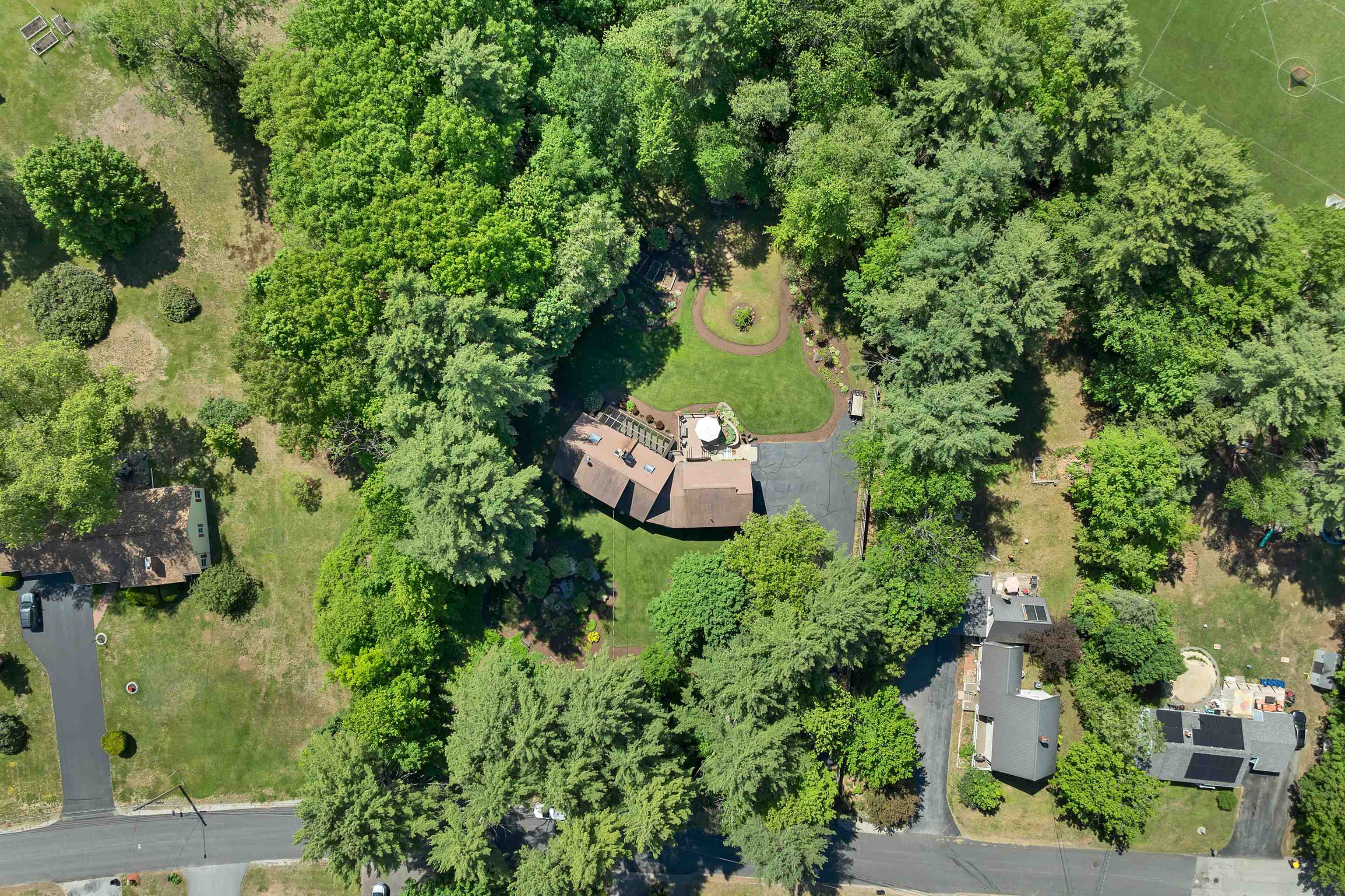 101 Woodland Ave Avenue — photo 3