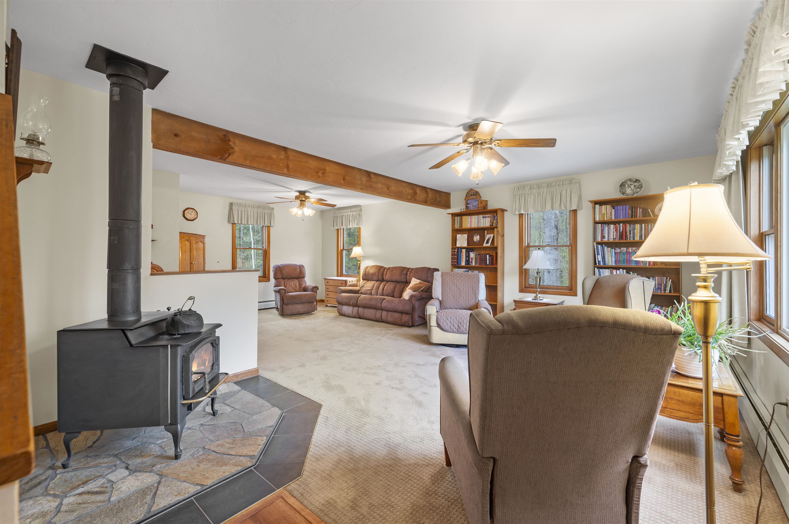 53 White Tail Dr, Epsom, NH 03234