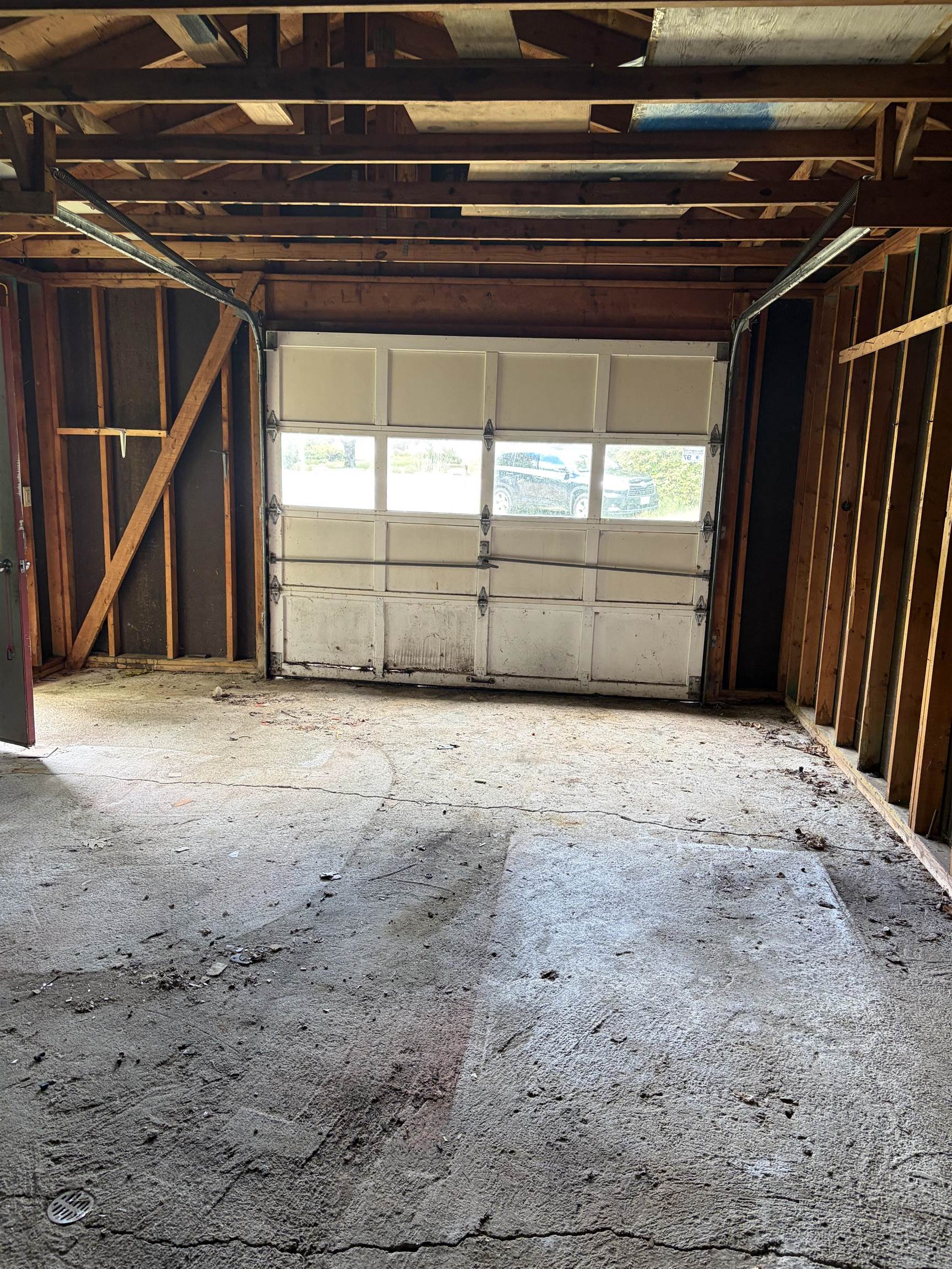 190 Leavitt Rd, Belmont, NH 03220