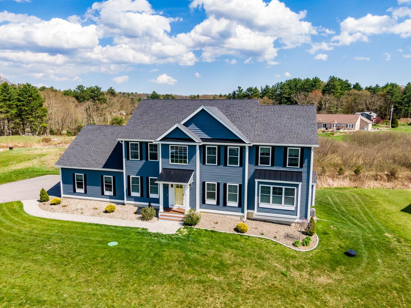 18 Caymus Rg, Salem, NH 03079
