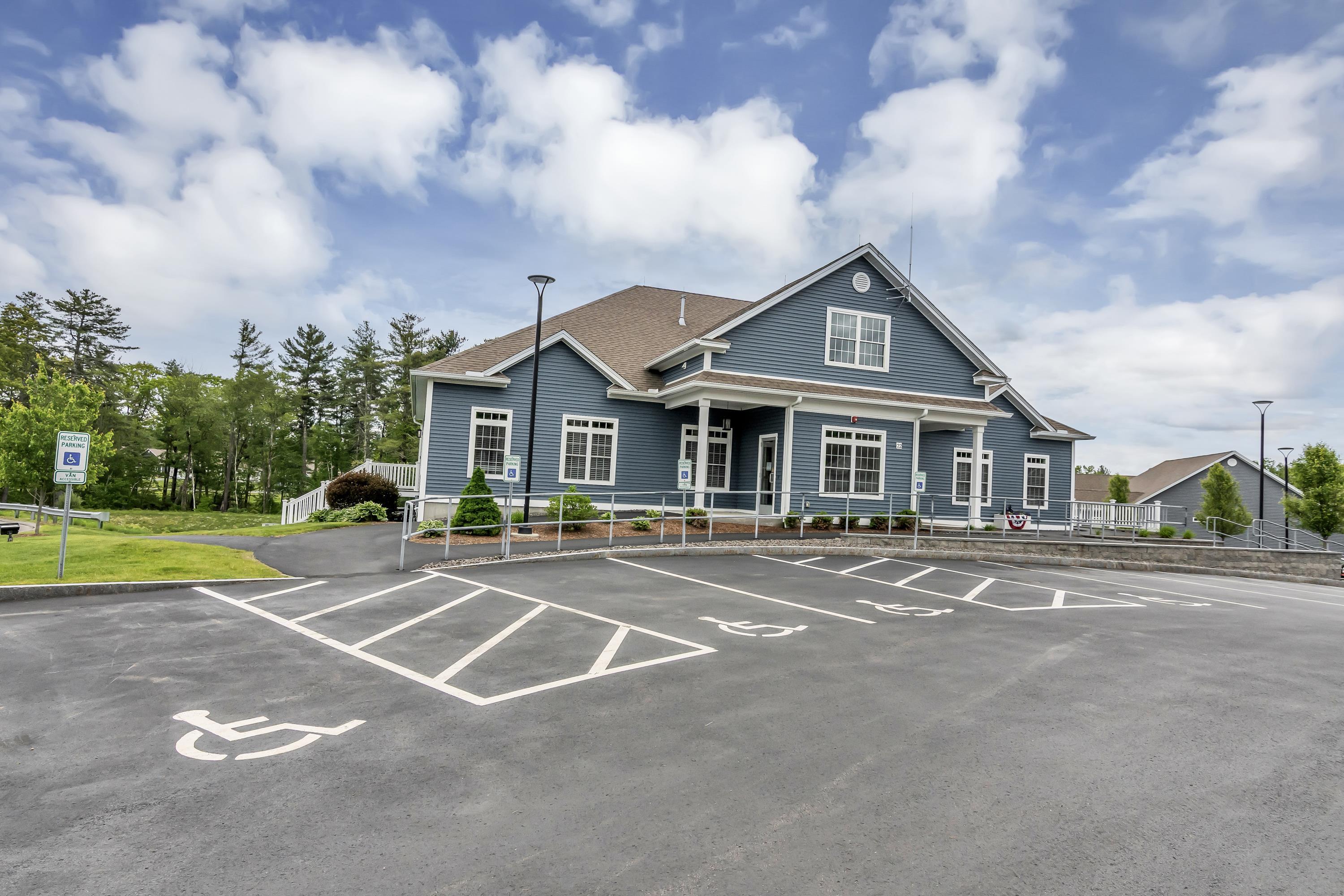1 Honeycrisp Cir, Londonderry, NH 03053