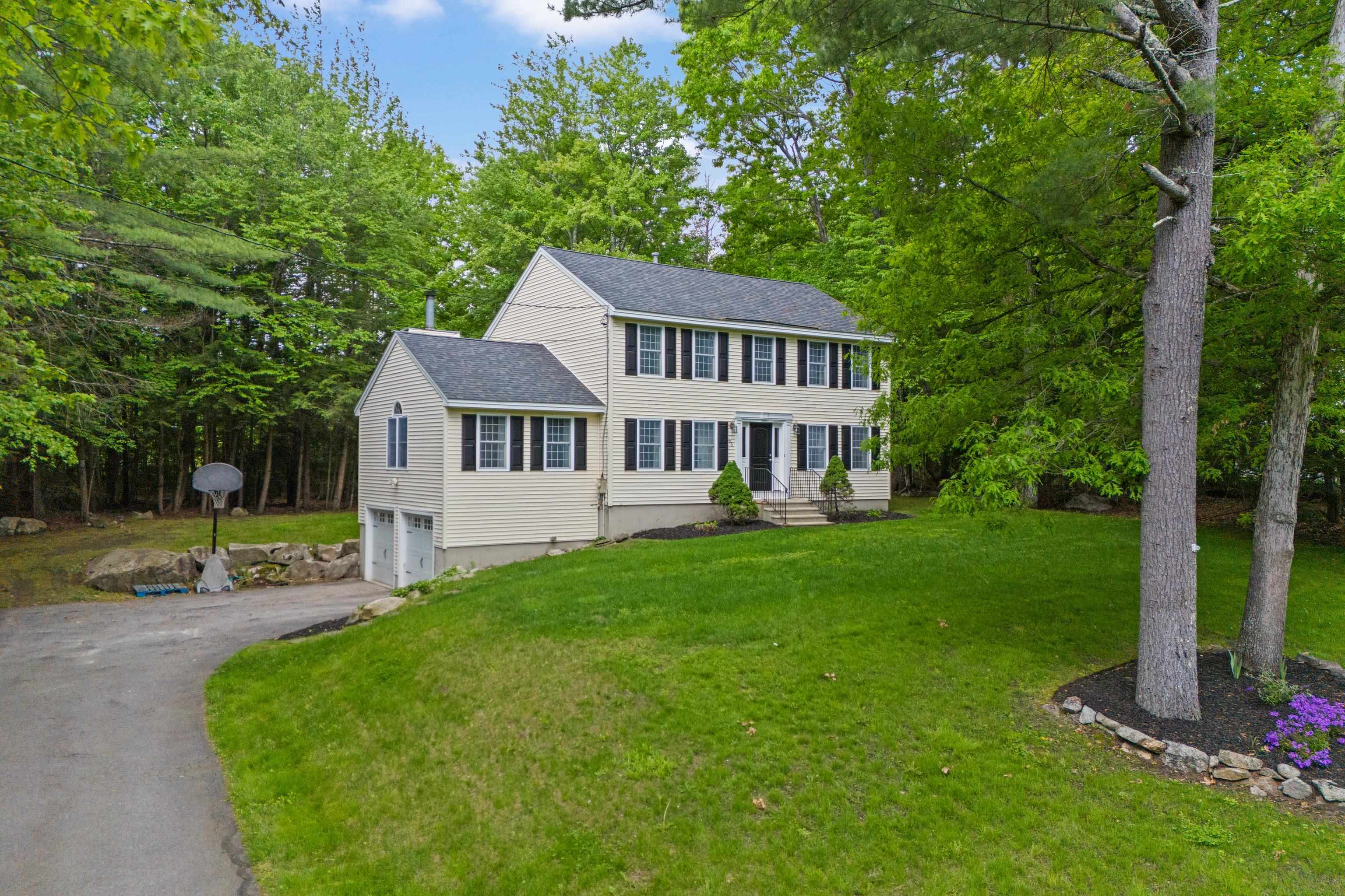 65 Alene Ln, Goffstown, NH 03045