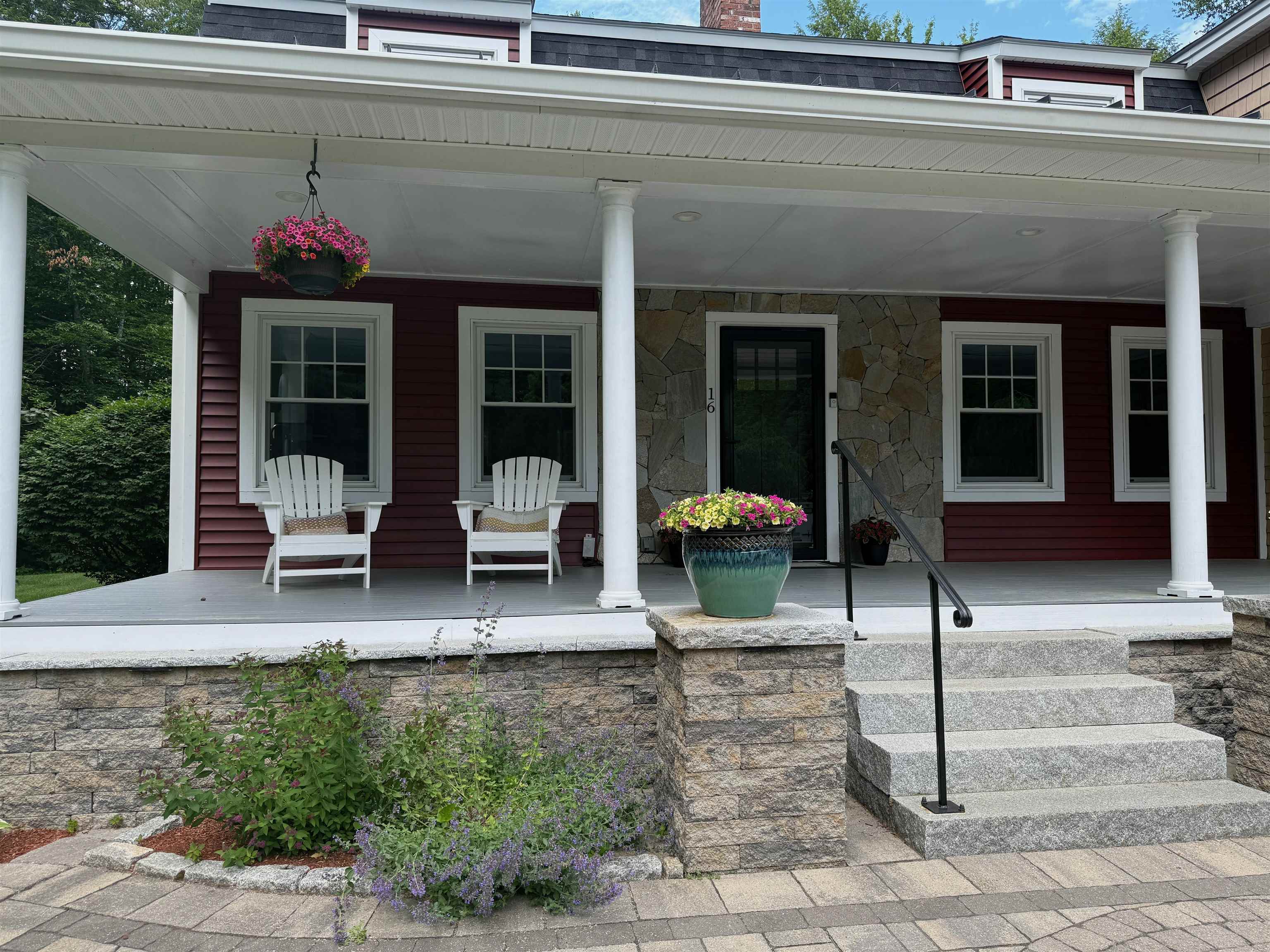 16 Hampshire Dr, Gilford, NH 03249