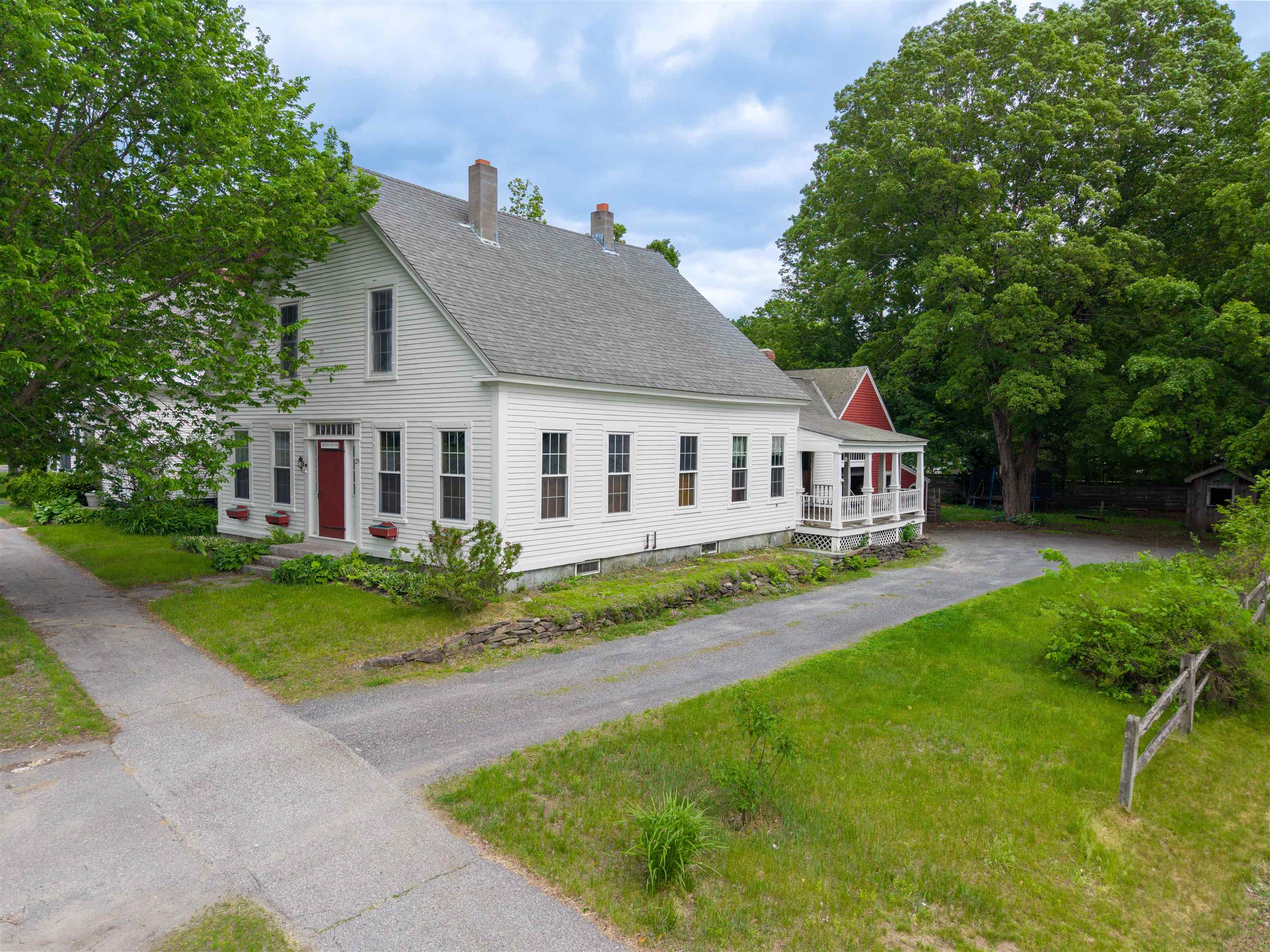 26 Park St, Charlestown, NH 03603