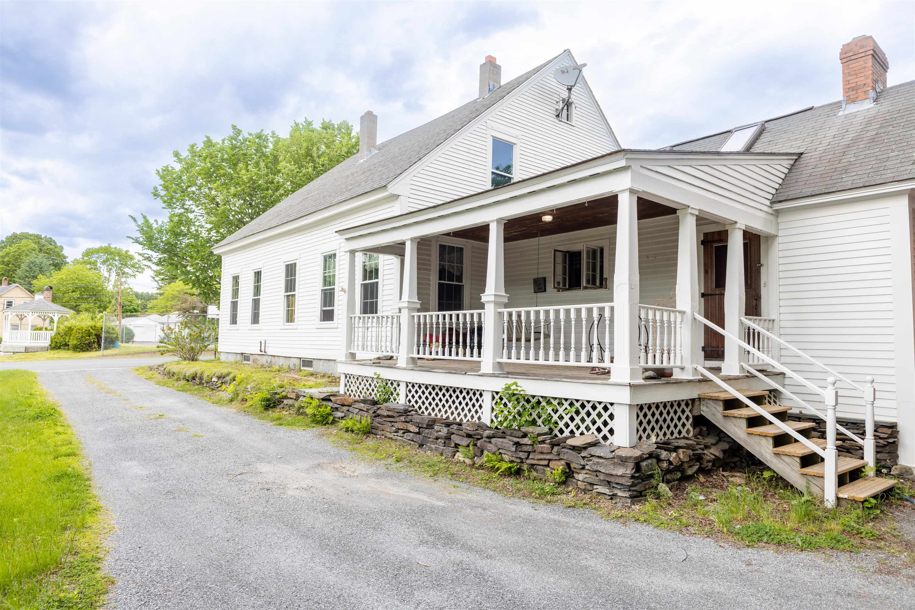 26 Park St, Charlestown, NH 03603