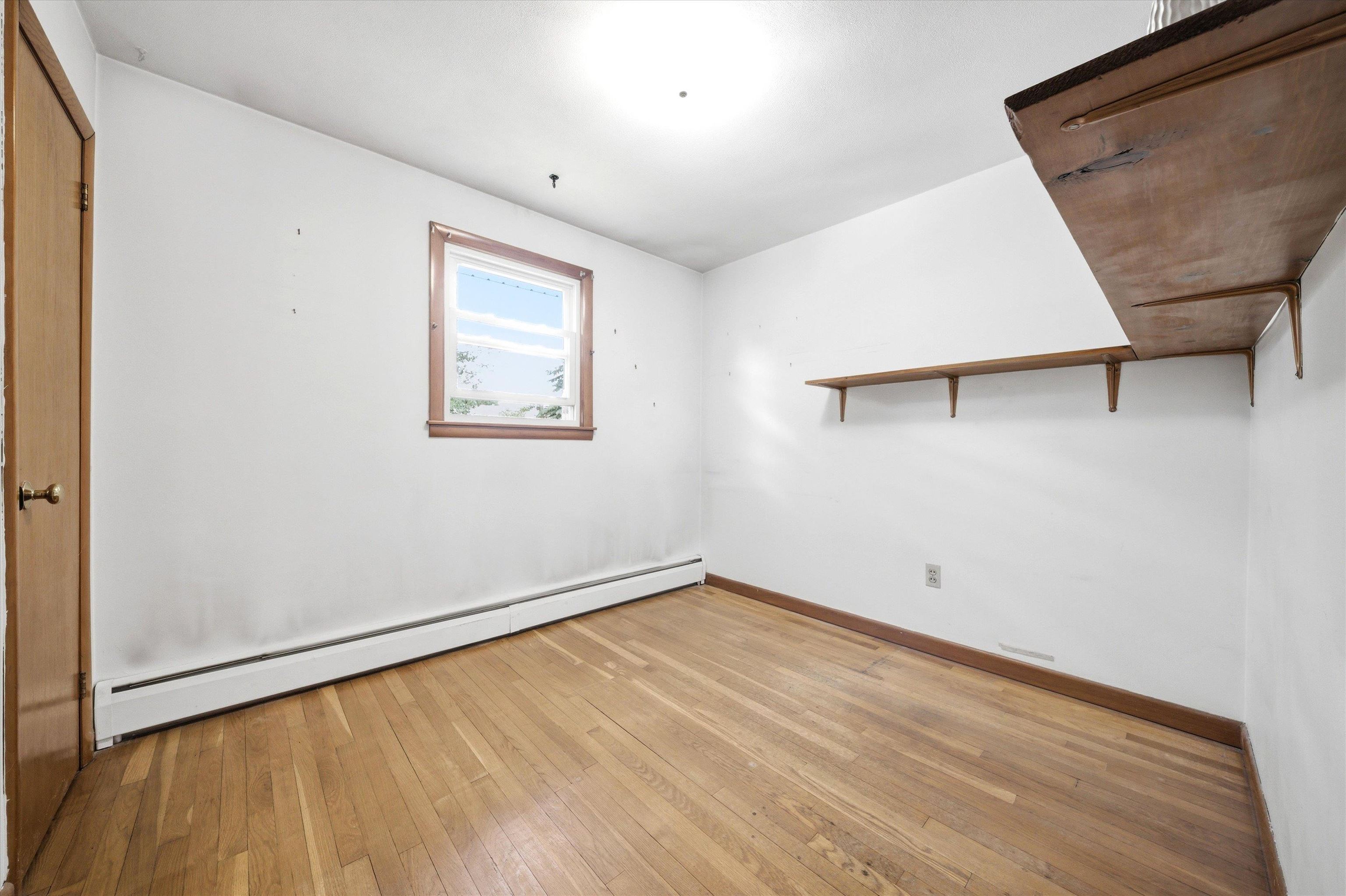 55 Lavista St, Manchester, NH 03103