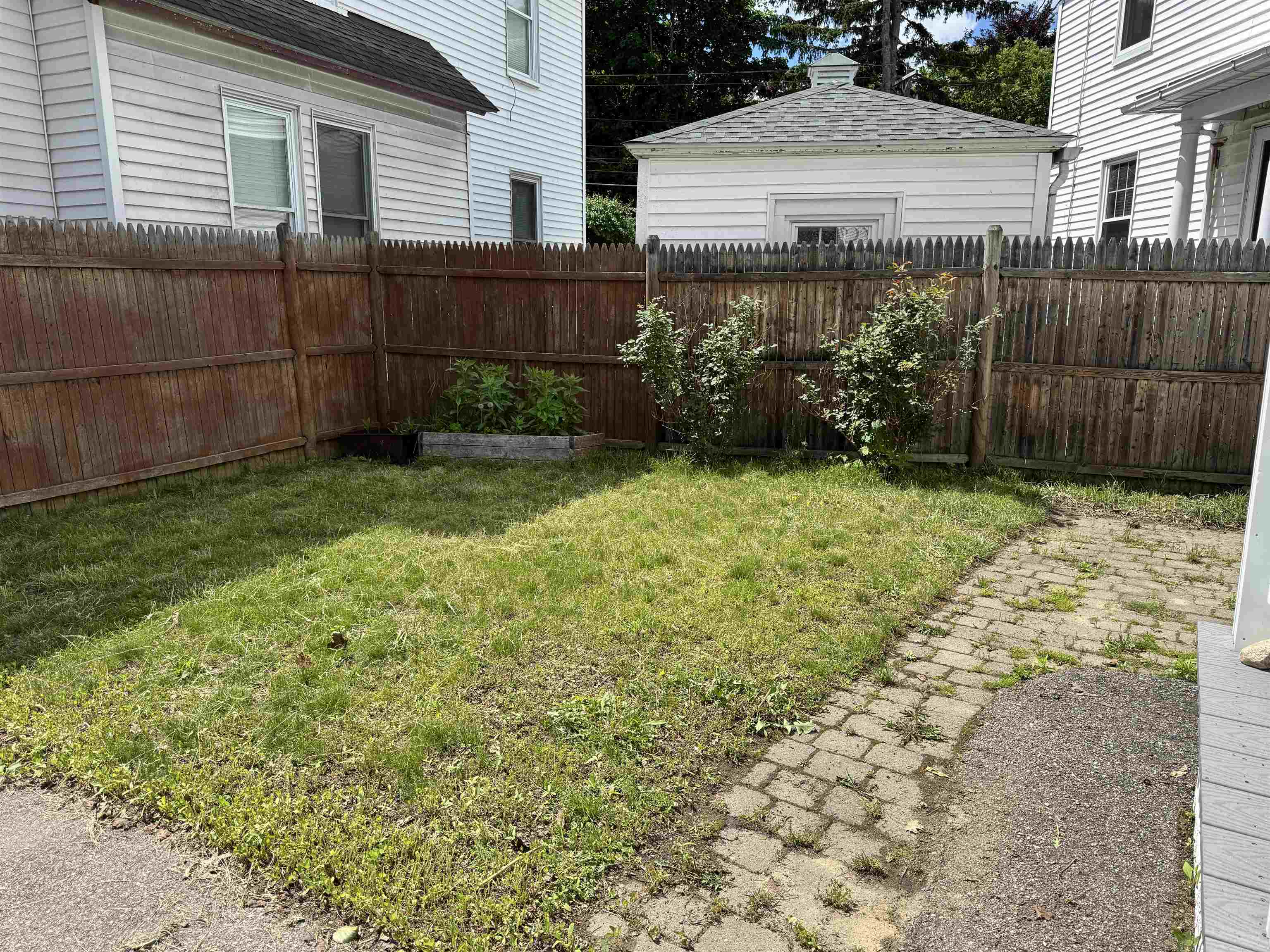 90 Centre St, Concord, NH 03301