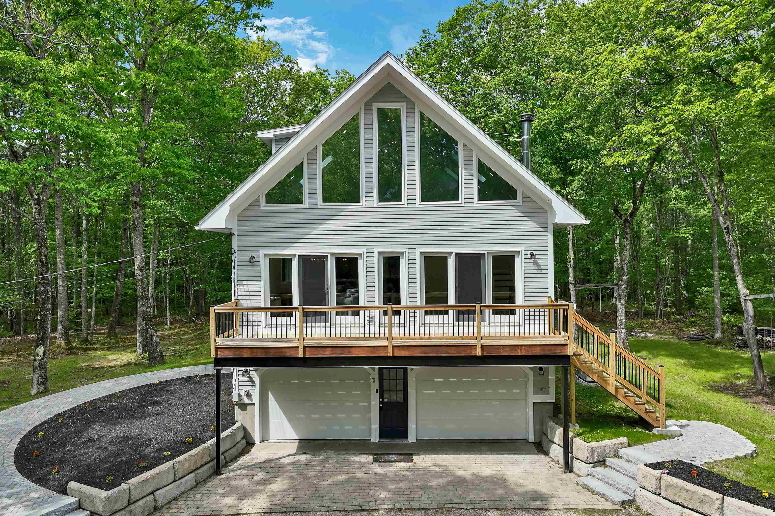 105 Nichols Rd, Ossipee, NH 03814
