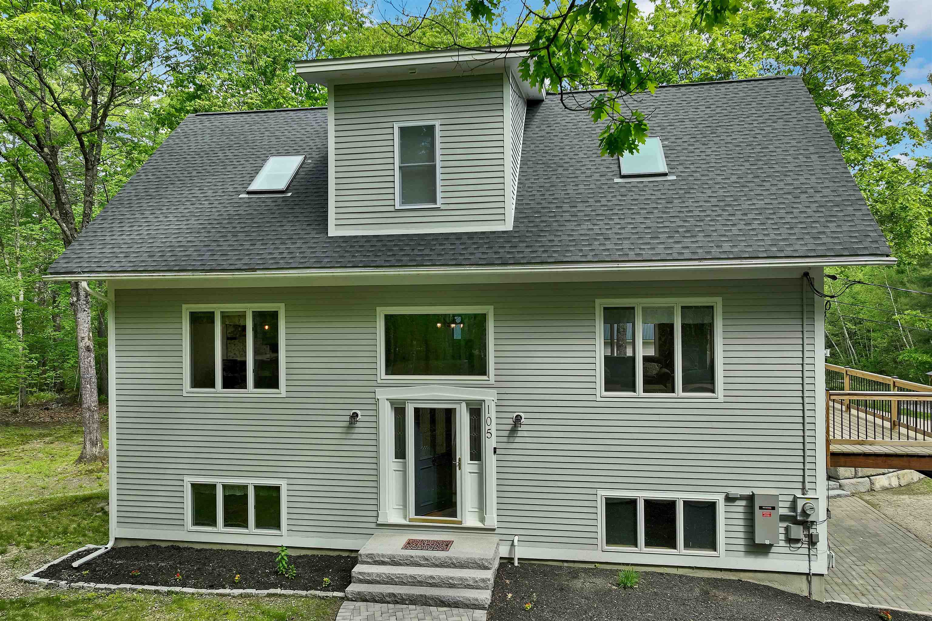 105 Nichols Rd, Ossipee, NH 03814