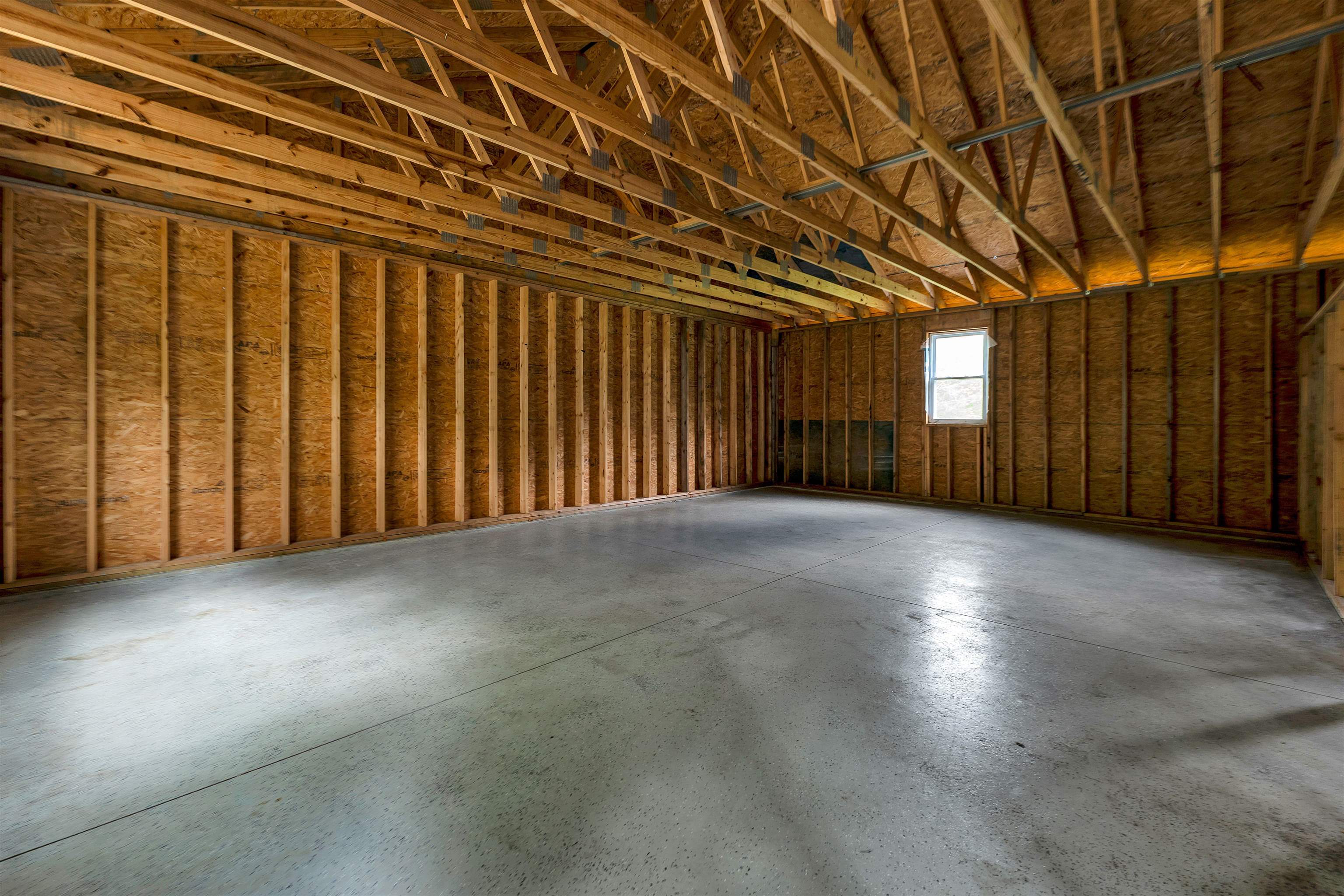 105 Nichols Rd, Ossipee, NH 03814