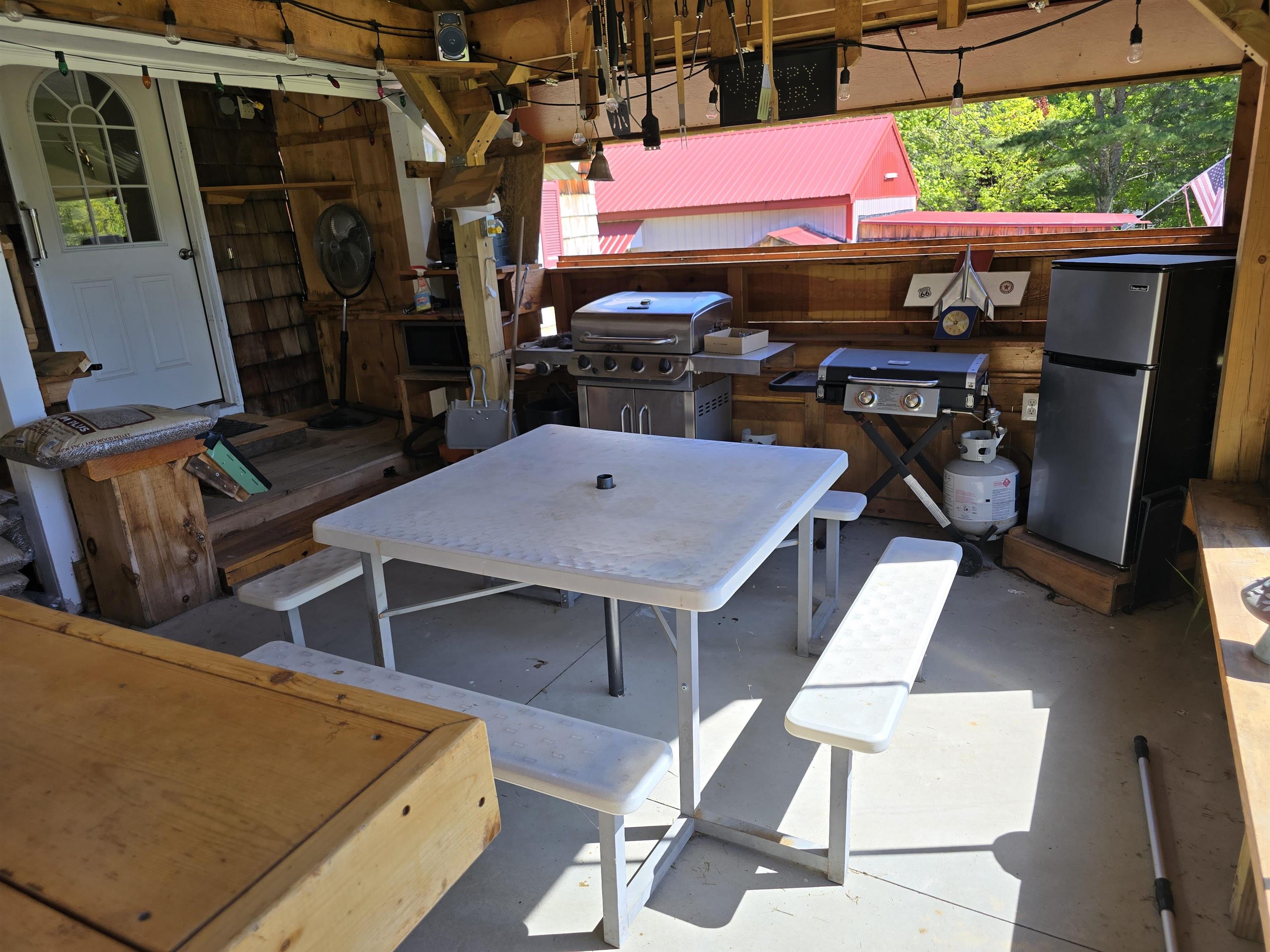 grill area