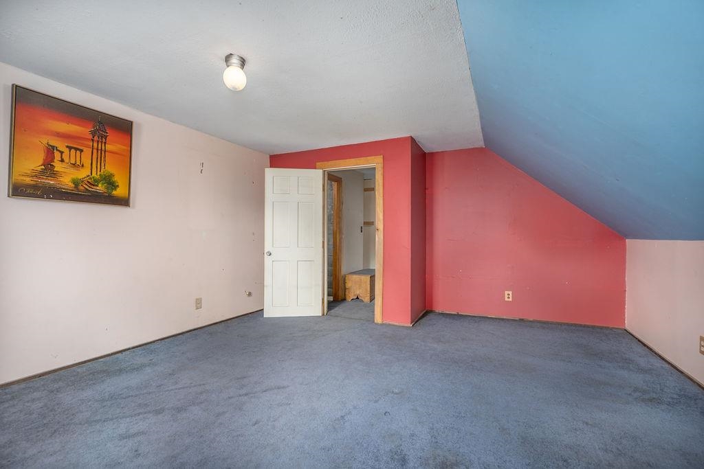 348 North Rd, Deerfield, NH 03037