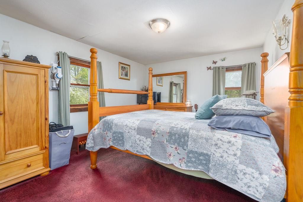 348 North Rd, Deerfield, NH 03037