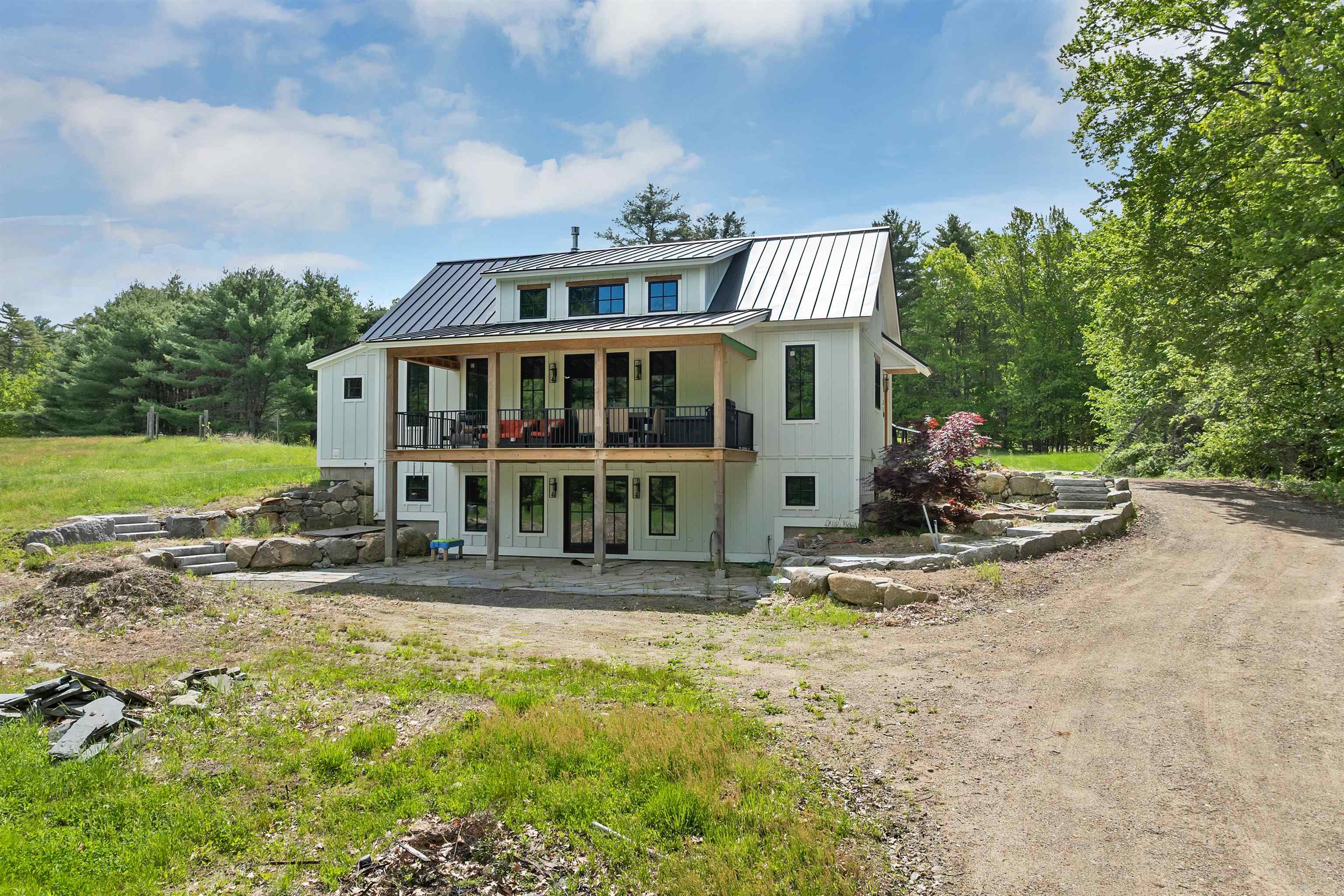 31 Powers Rd, Meredith, NH 03253