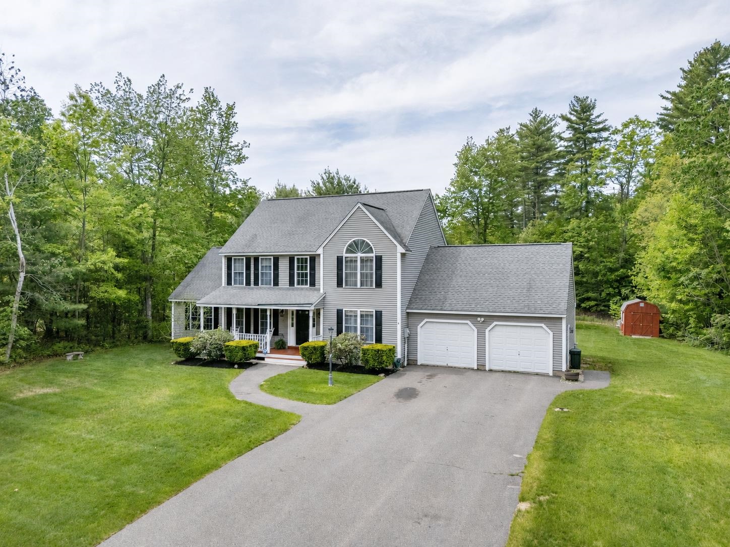 7 Westminster Ln, Auburn, NH 03032