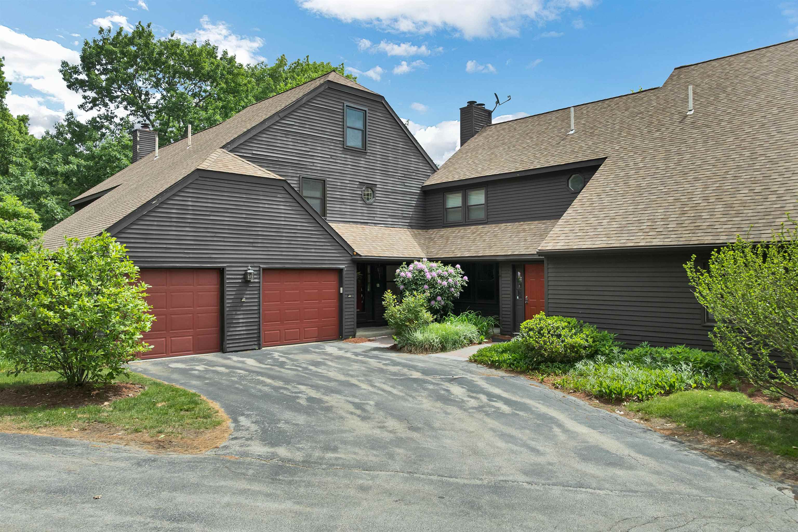 51 Stacey Cir, Windham, NH 03087