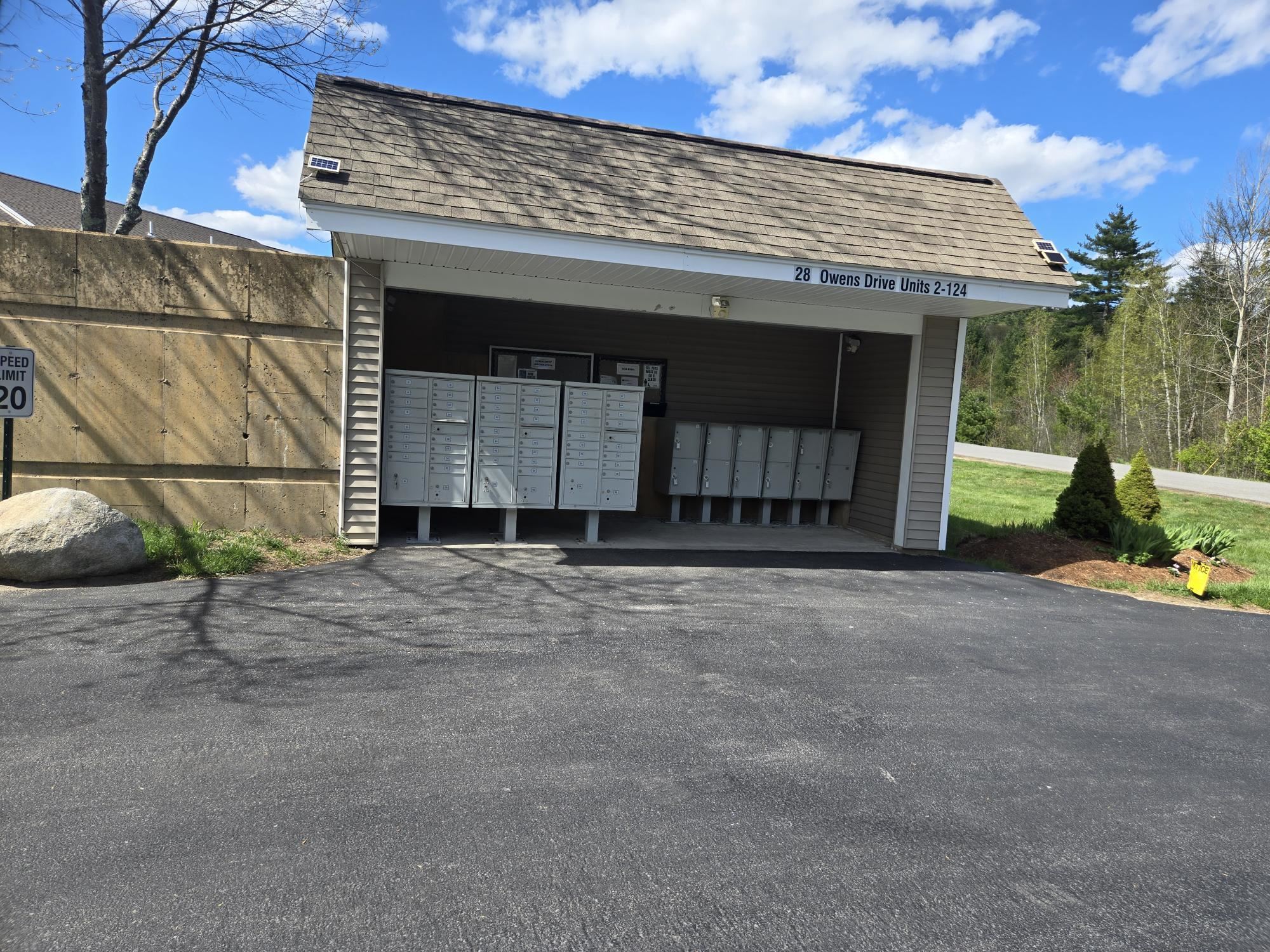 28 Owens Dr, Swanzey, NH 03446