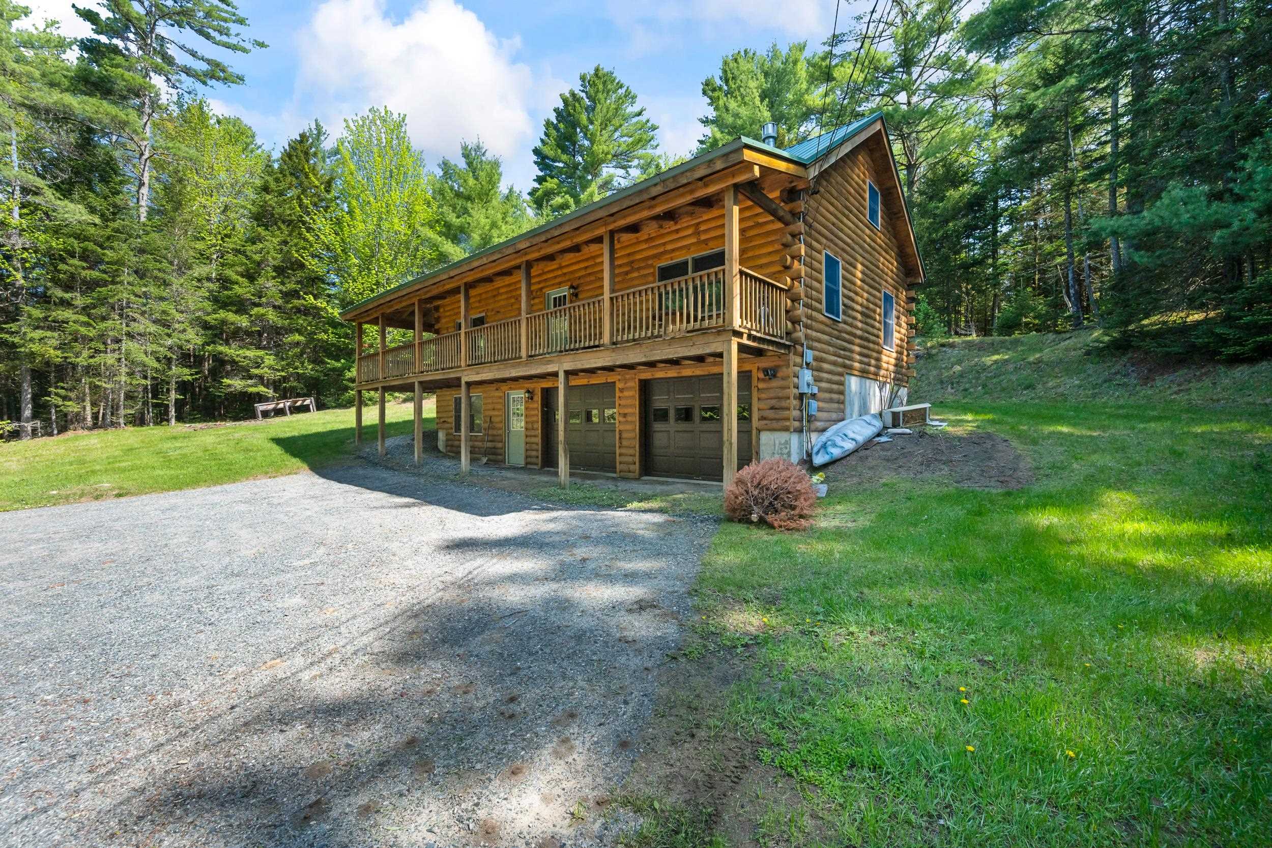 81 Pine Valley Rd, Bethlehem, NH 03574