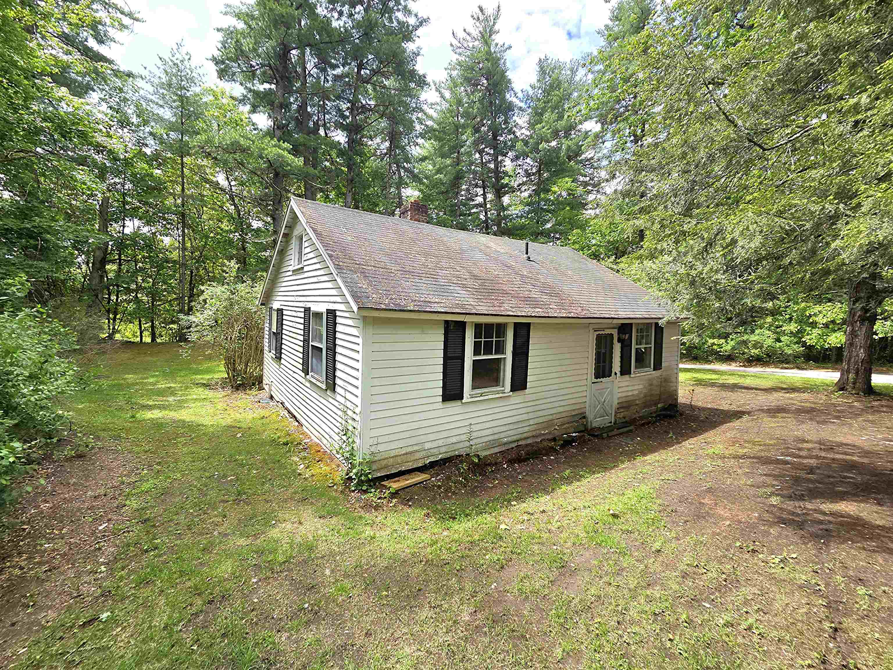 62 Boston Post Rd, Amherst, NH 03031
